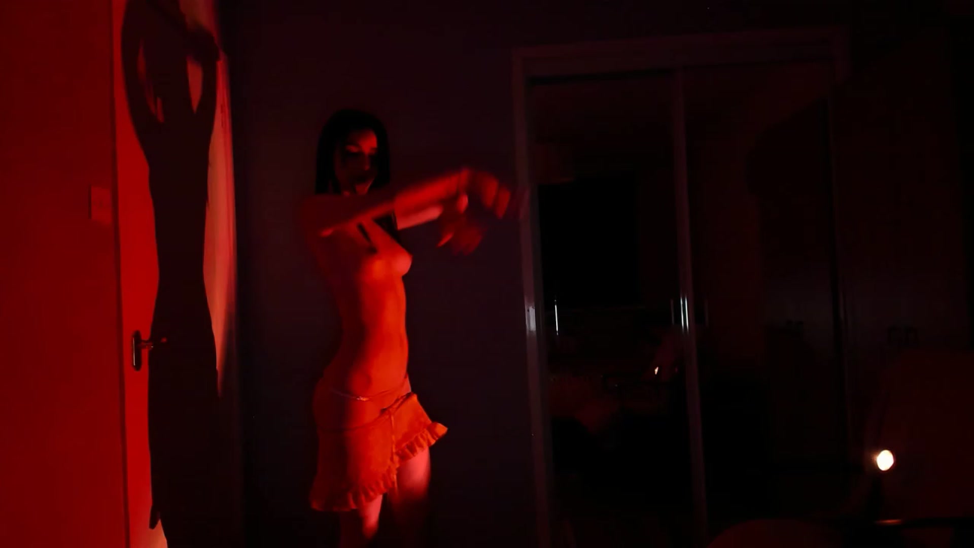 Gallery image thumbnail from Blodreina's myfreecams stream on, 03/12/2024, 02:38 image 4 of 20