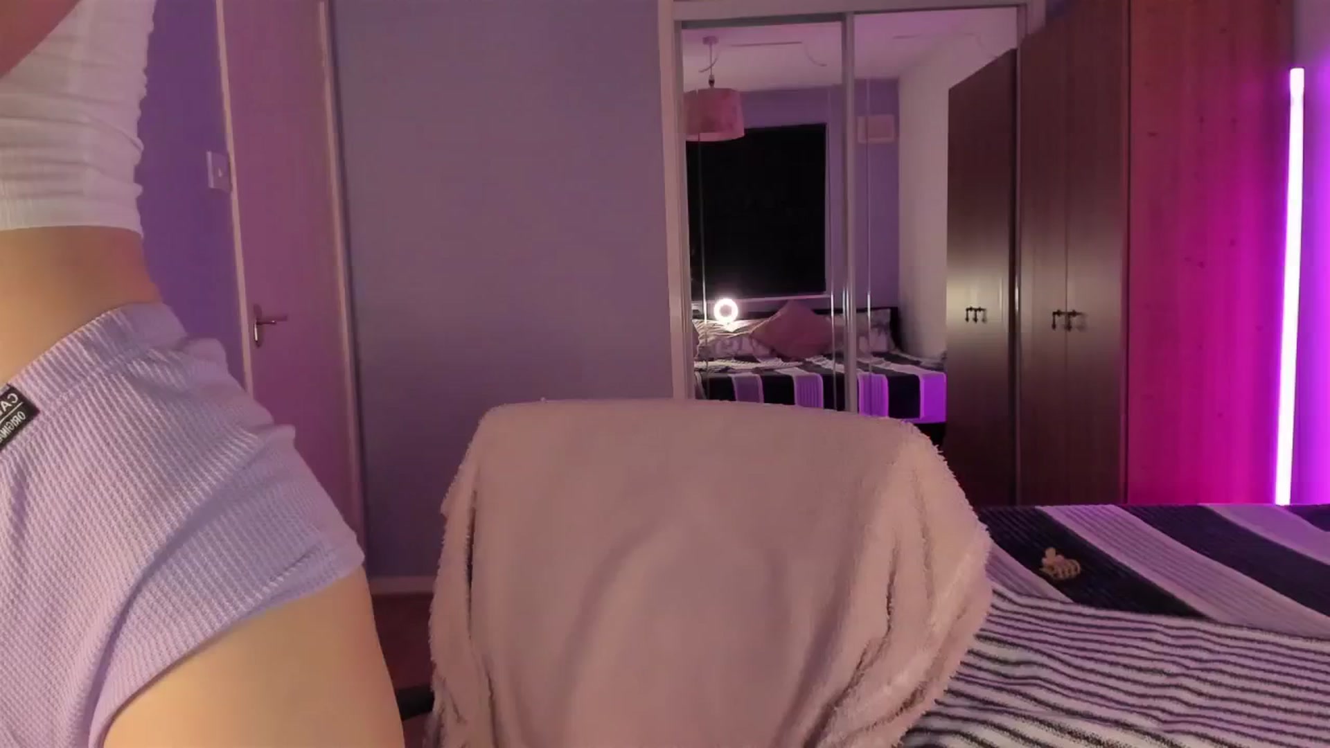 Gallery image thumbnail from Blodreina's myfreecams stream on, 06/03/2024, 23:06 image 8 of 20
