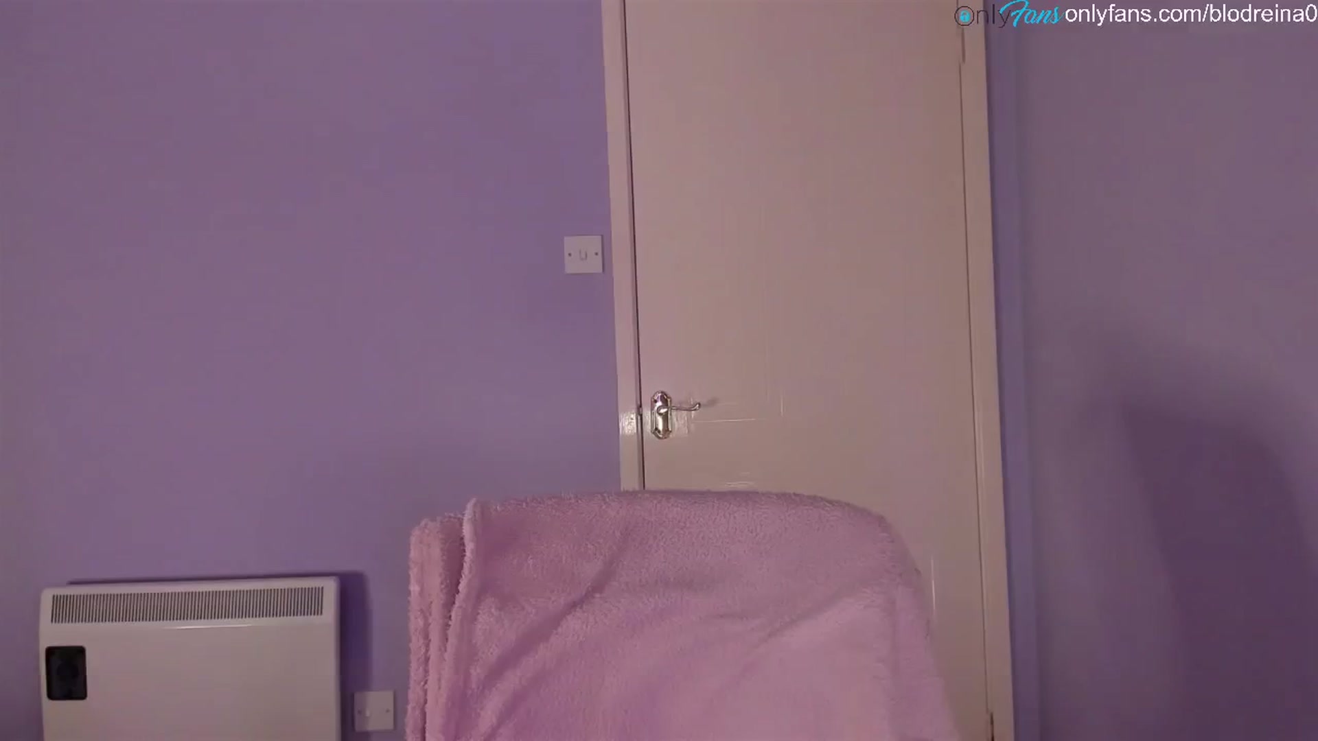 Gallery image thumbnail from Blodreina's myfreecams stream on, 06/30/2024, 01:33 image 11 of 20