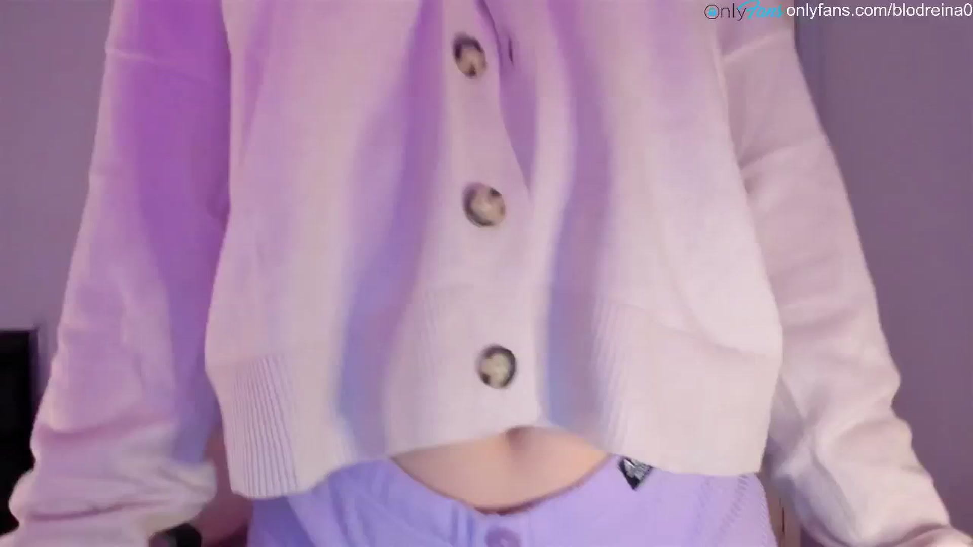 Gallery image thumbnail from Blodreina's myfreecams stream on, 07/04/2024, 22:21 image 18 of 20