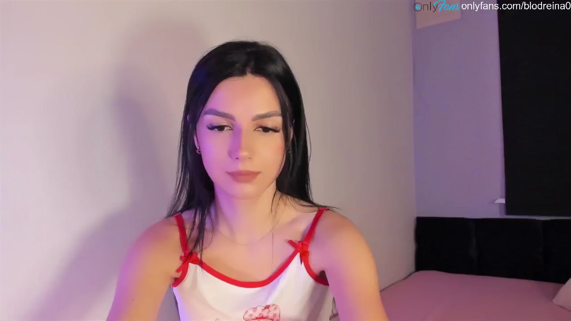 Gallery image thumbnail from Blodreina's myfreecams stream on, 11/02/2024, 24:02 image 5 of 20