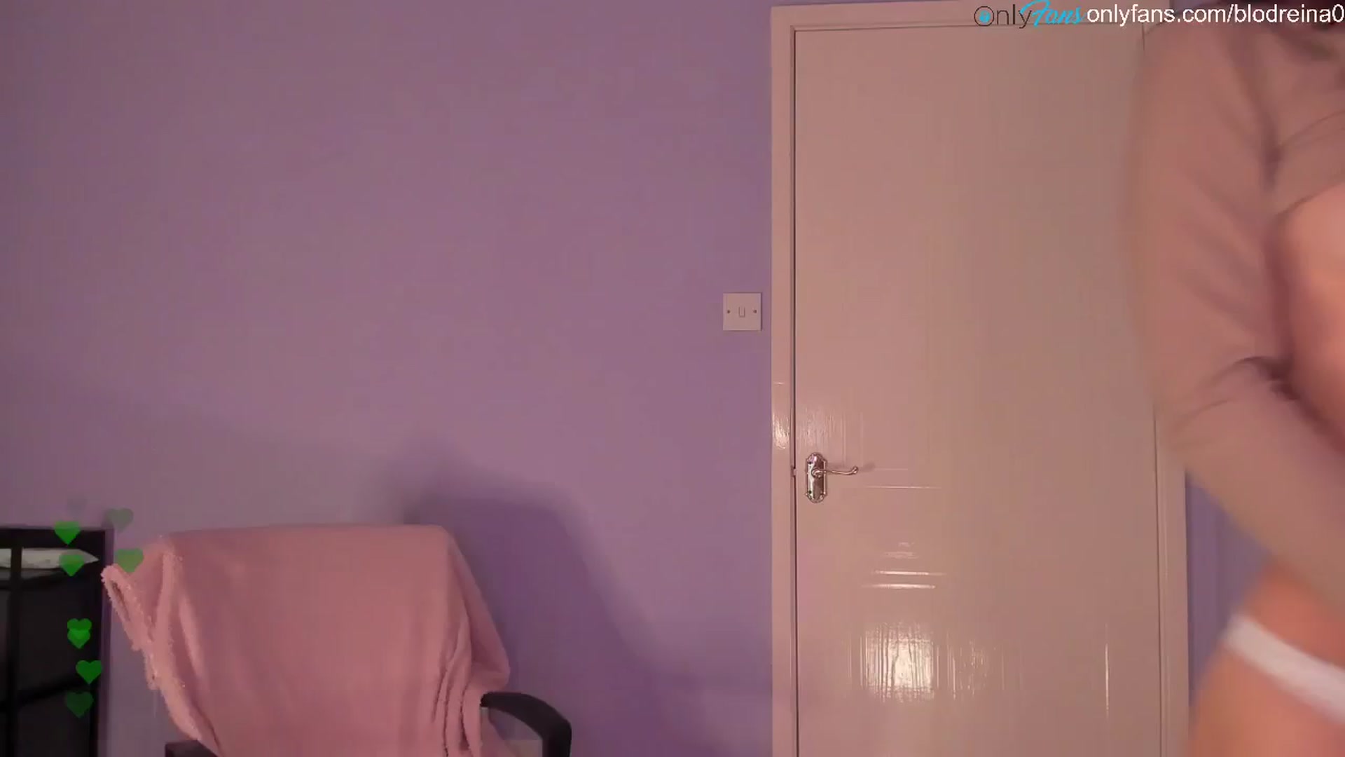 Gallery image thumbnail from Blodreina's myfreecams stream on, 12/03/2024, 01:24 image 2 of 20