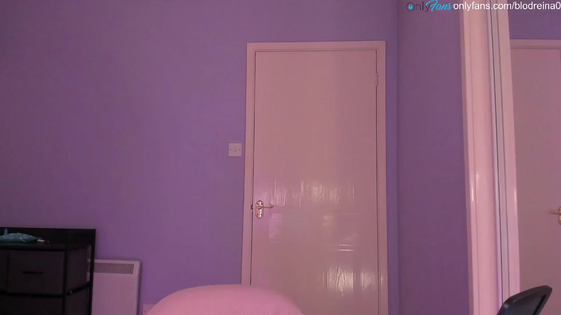 Gallery image thumbnail from Blodreina's myfreecams stream on, 01/19/2025, 23:51 image 20 of 20