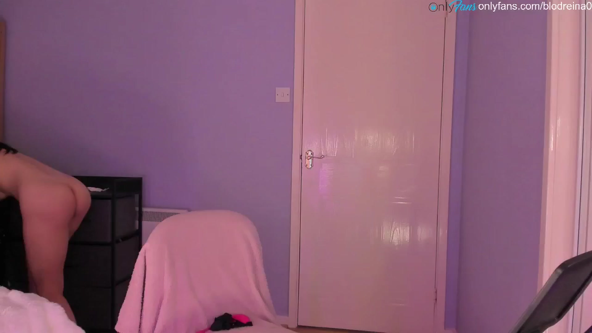 Gallery image thumbnail from Blodreina's myfreecams stream on, 01/20/2025, 04:04 image 9 of 20