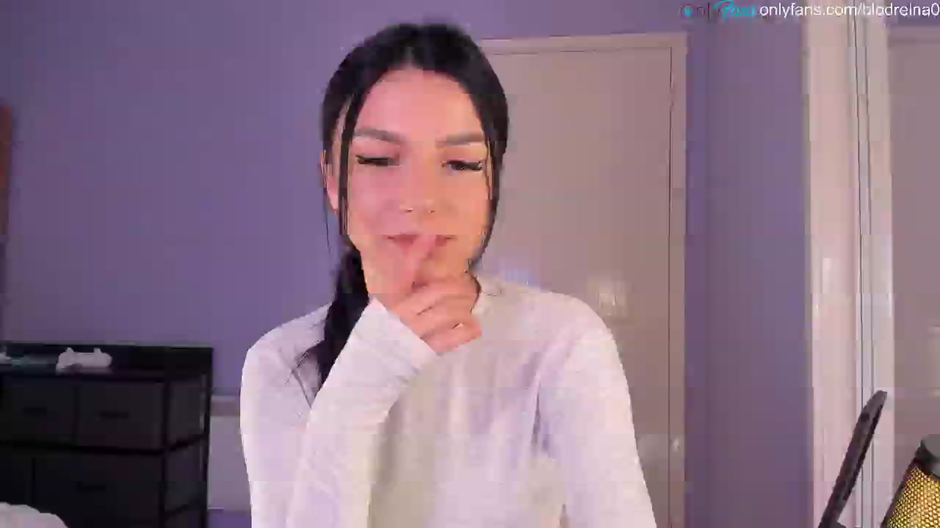 Gallery image thumbnail from Blodreina's myfreecams stream on, 02/09/2025, 05:37 image 2 of 20