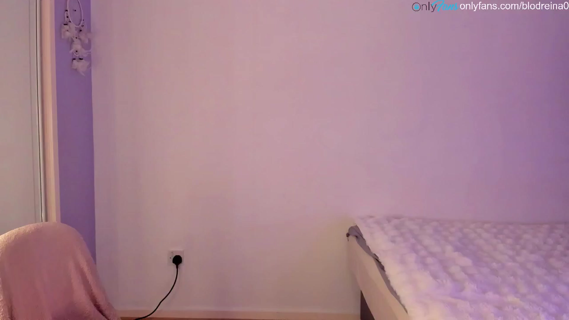 Gallery image thumbnail from Blodreina's myfreecams stream on, 03/17/2025, 03:27 image 7 of 20