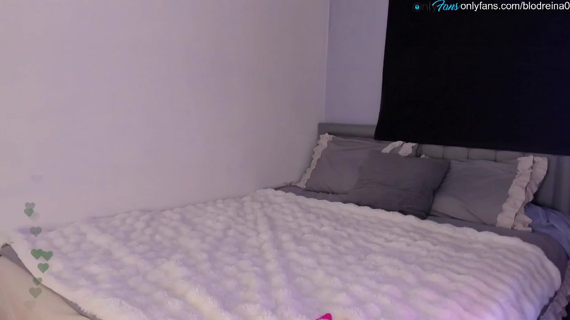 Gallery image thumbnail from Blodreina's myfreecams stream on, 04/04/2025, 01:14 image 9 of 20