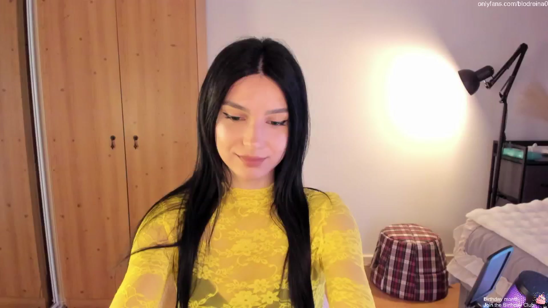 Gallery image thumbnail from Blodreina's myfreecams stream on, 05/26/2025, 01:45 image 1 of 20