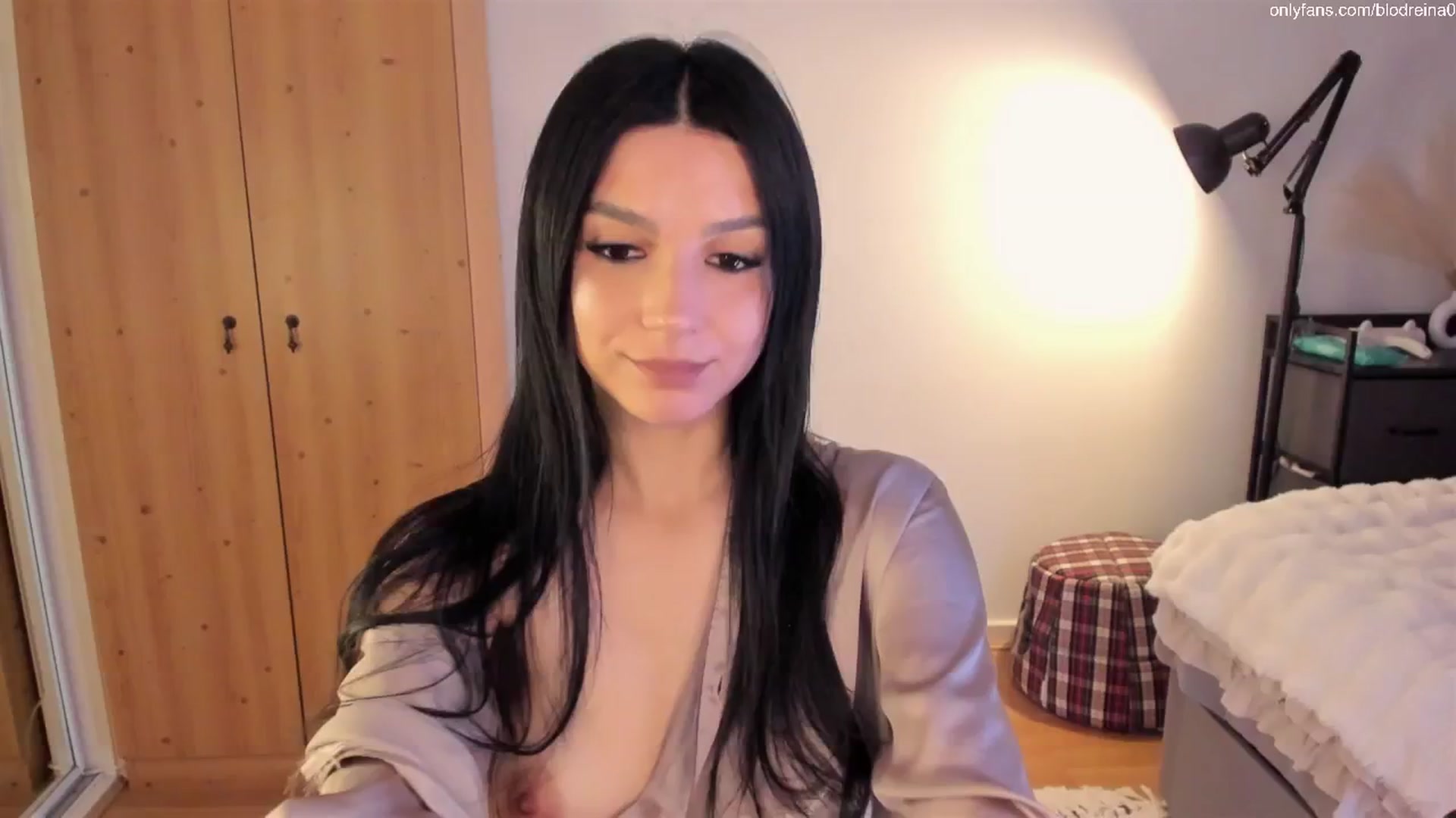 Gallery image thumbnail from Blodreina's myfreecams stream on, 06/02/2025, 02:11 image 8 of 20