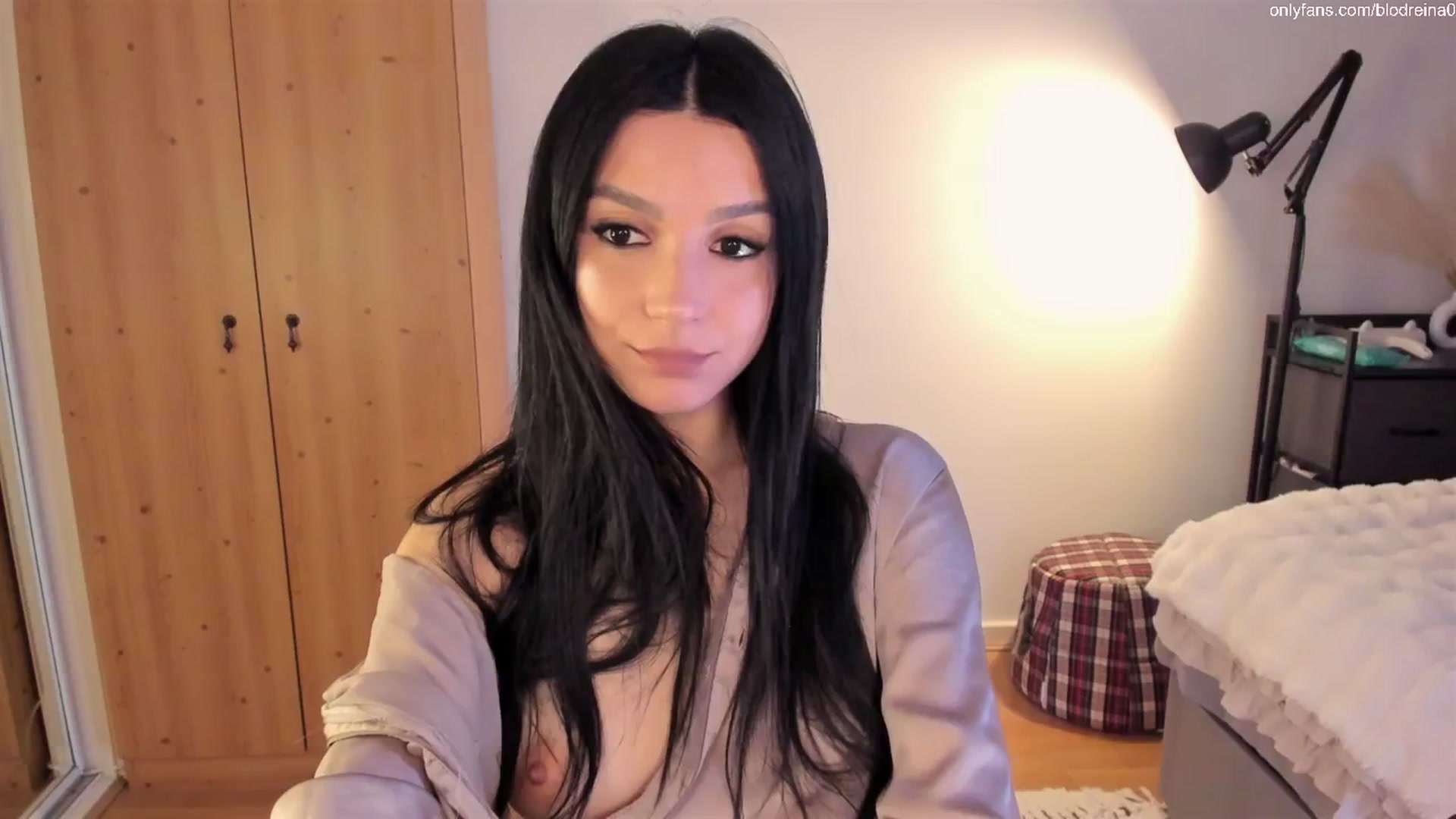 Gallery image thumbnail from Blodreina's myfreecams stream on, 06/02/2025, 02:11 image 5 of 20