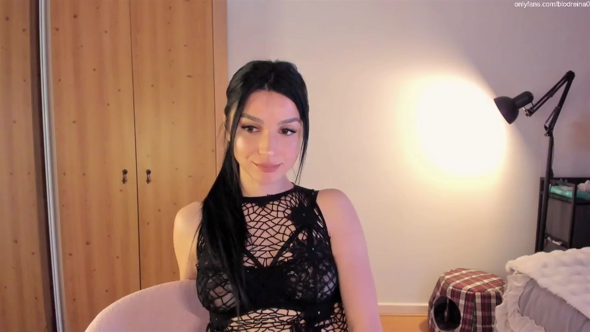Gallery image thumbnail from Blodreina's myfreecams stream on, 06/07/2025, 03:09 image 2 of 20