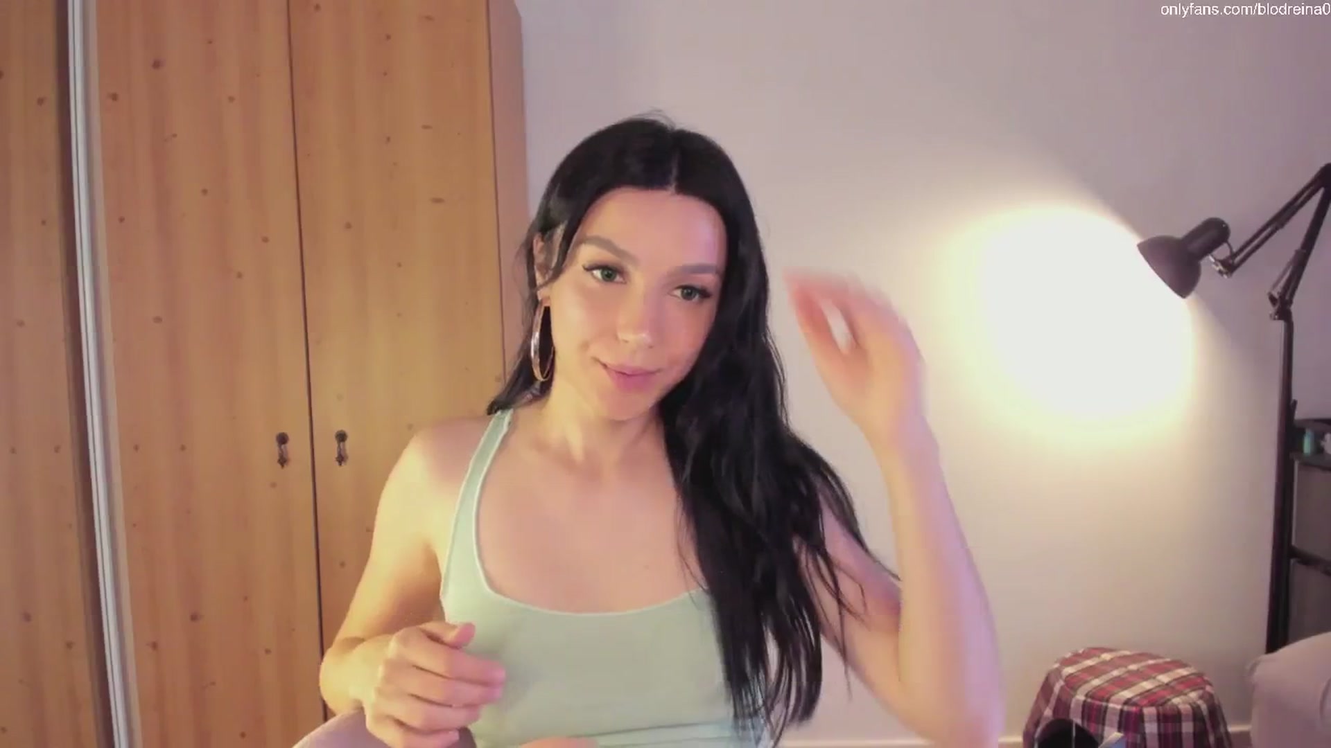 Gallery image thumbnail from Blodreina's myfreecams stream on, 07/12/2025, 02:01 image 3 of 20