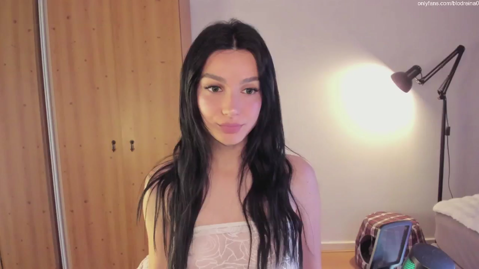 Gallery image thumbnail from Blodreina's myfreecams stream on, 07/19/2025, 23:48 image 2 of 20