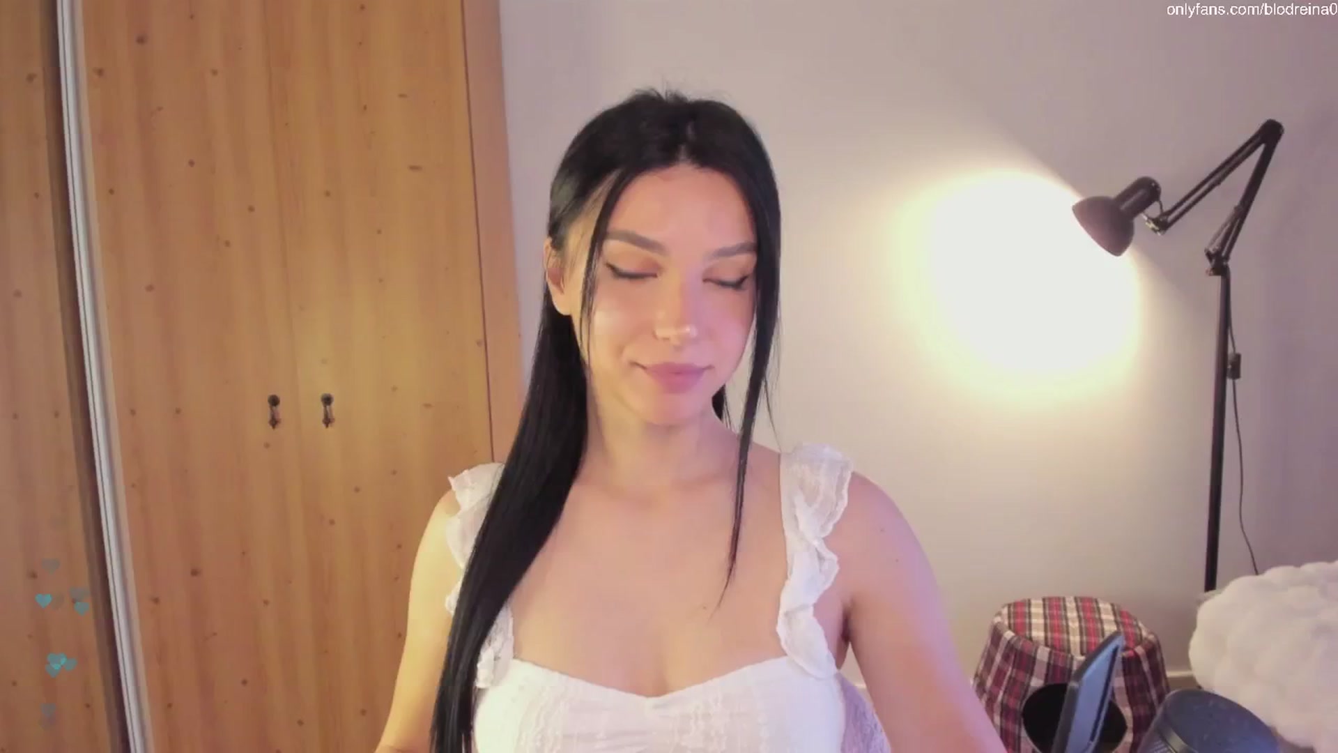 Gallery image thumbnail from Blodreina's myfreecams stream on, 07/23/2025, 24:55 image 1 of 20