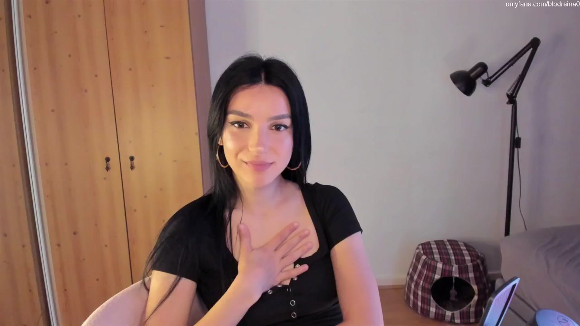 Gallery image thumbnail from Blodreina's myfreecams stream on, 07/28/2025, 01:00 image 3 of 20
