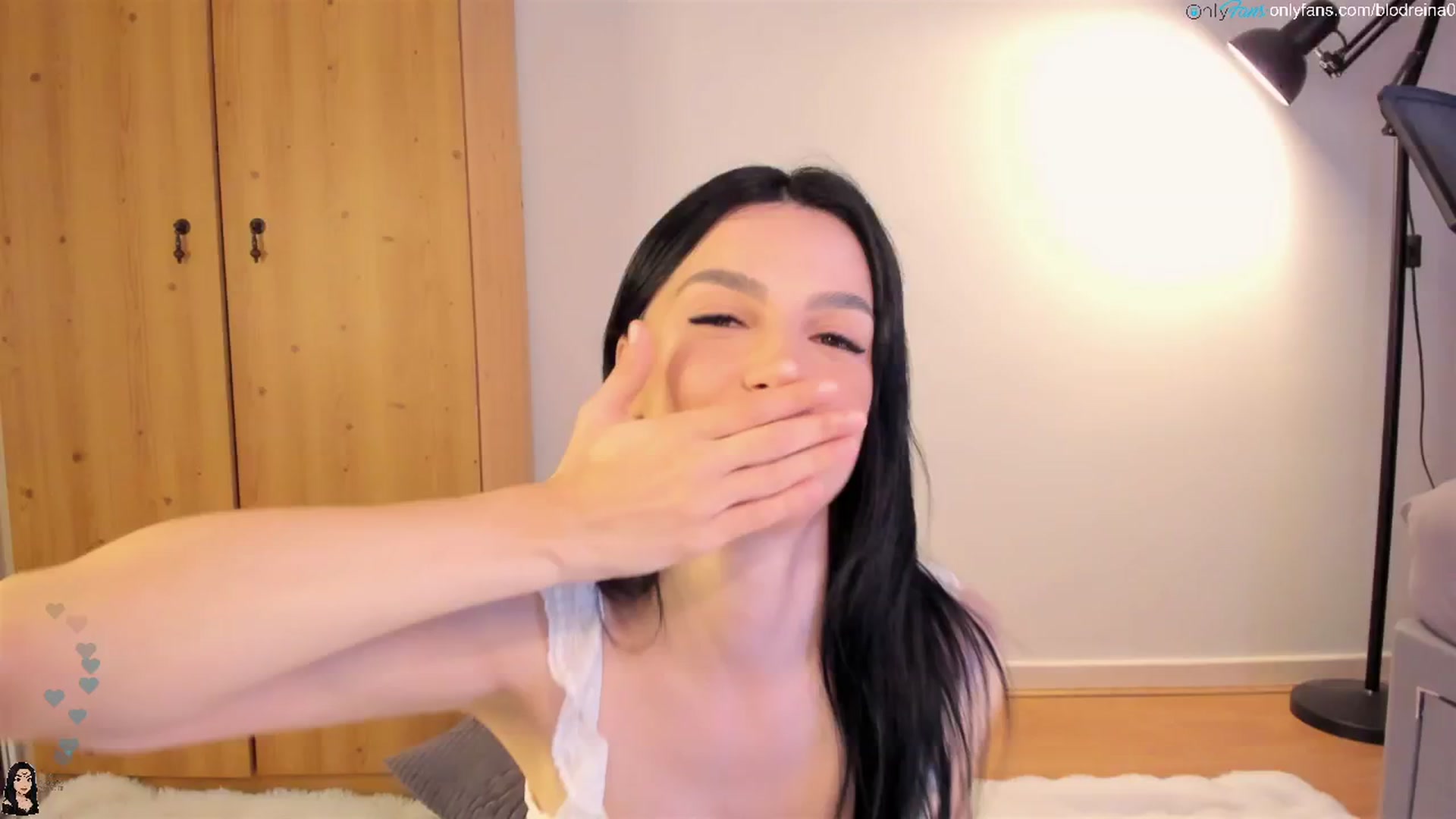 Gallery image thumbnail from Blodreina's myfreecams stream on, 08/07/2025, 24:03 image 3 of 20