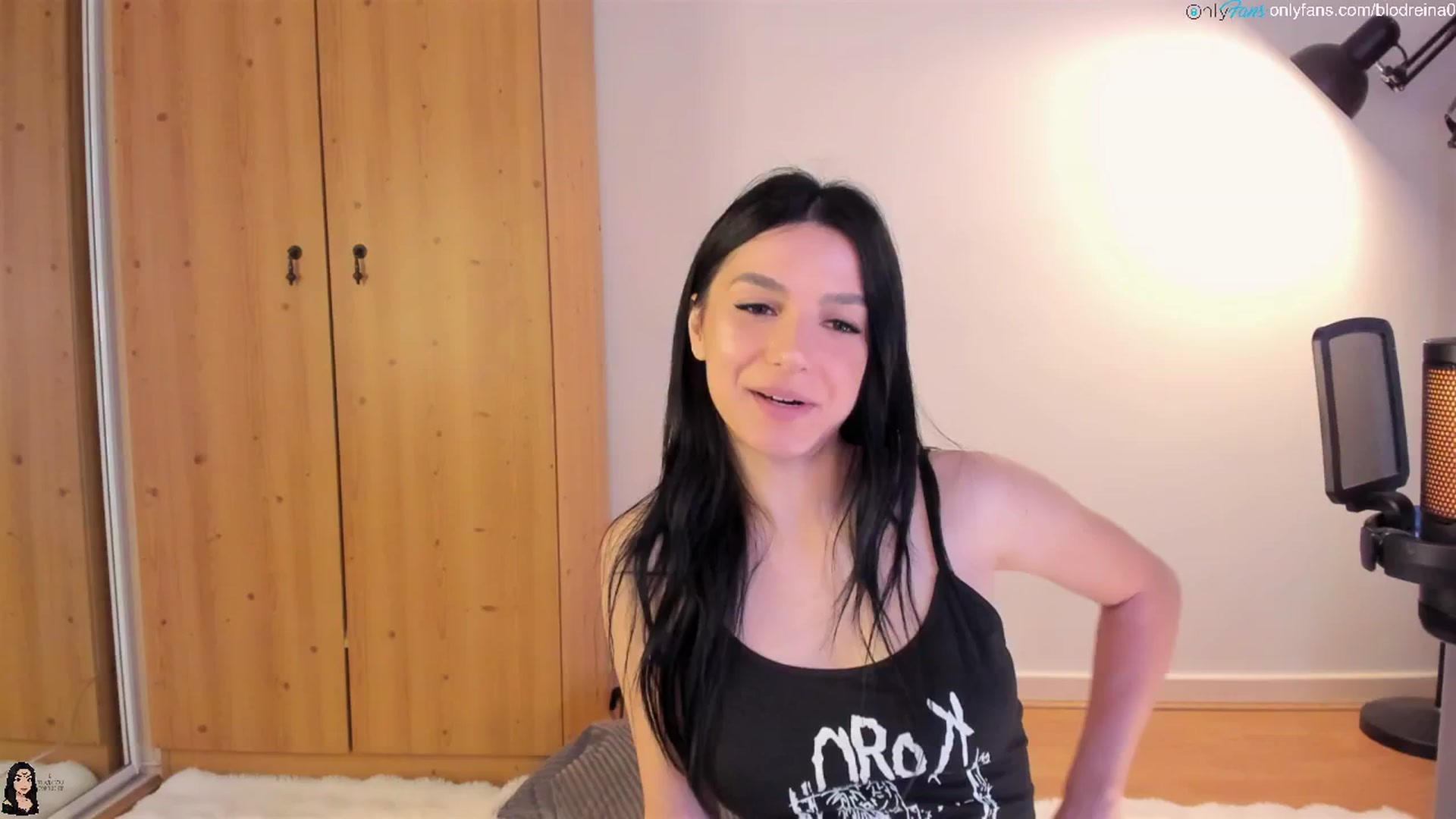 Gallery image thumbnail from Blodreina's myfreecams stream on, 08/11/2025, 03:06 image 10 of 20