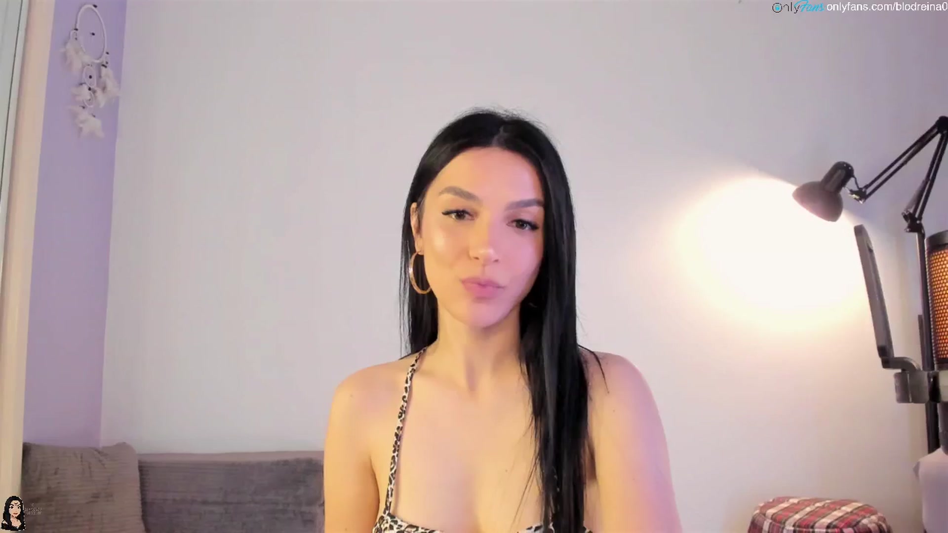 Gallery image thumbnail from Blodreina's myfreecams stream on, 08/15/2025, 24:09 image 13 of 20