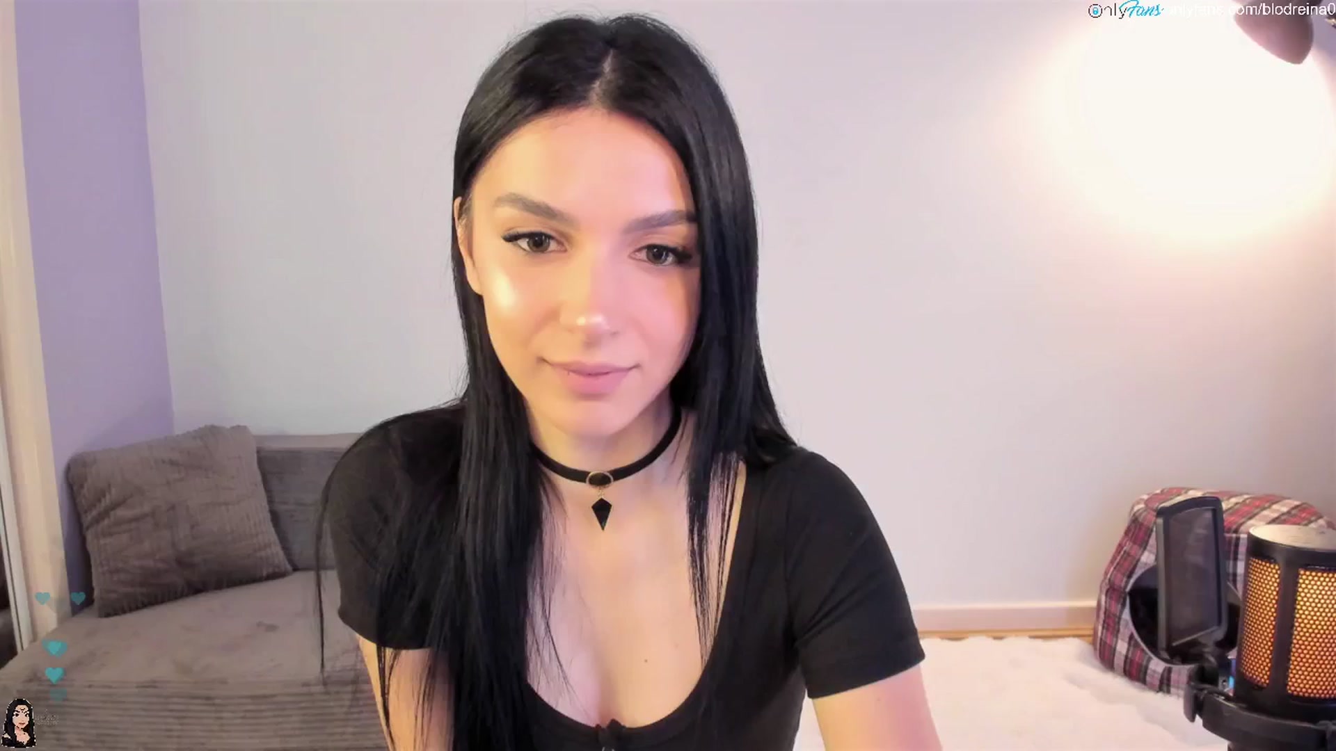 Gallery image thumbnail from Blodreina's myfreecams stream on, 08/16/2025, 24:03 image 1 of 20