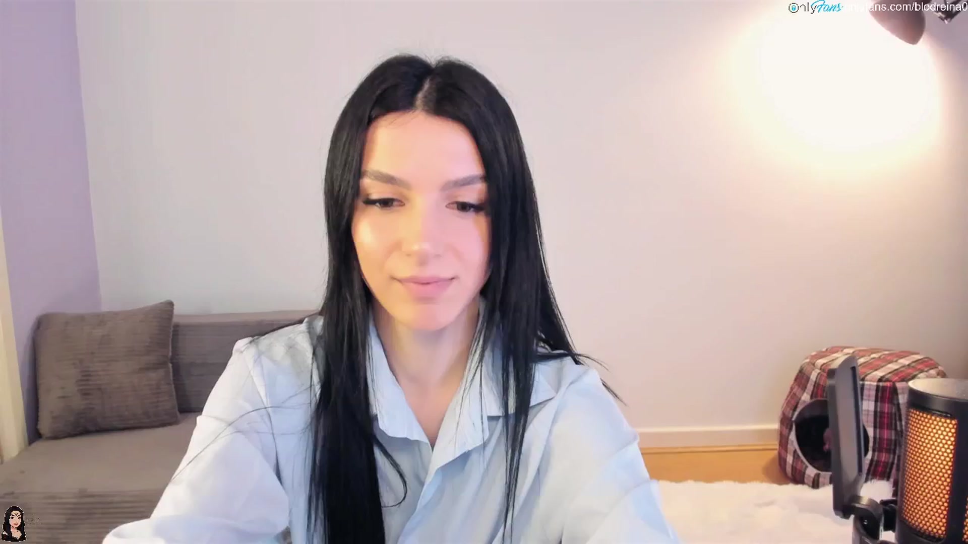 Gallery image thumbnail from Blodreina's myfreecams stream on, 08/24/2025, 24:06 image 3 of 20
