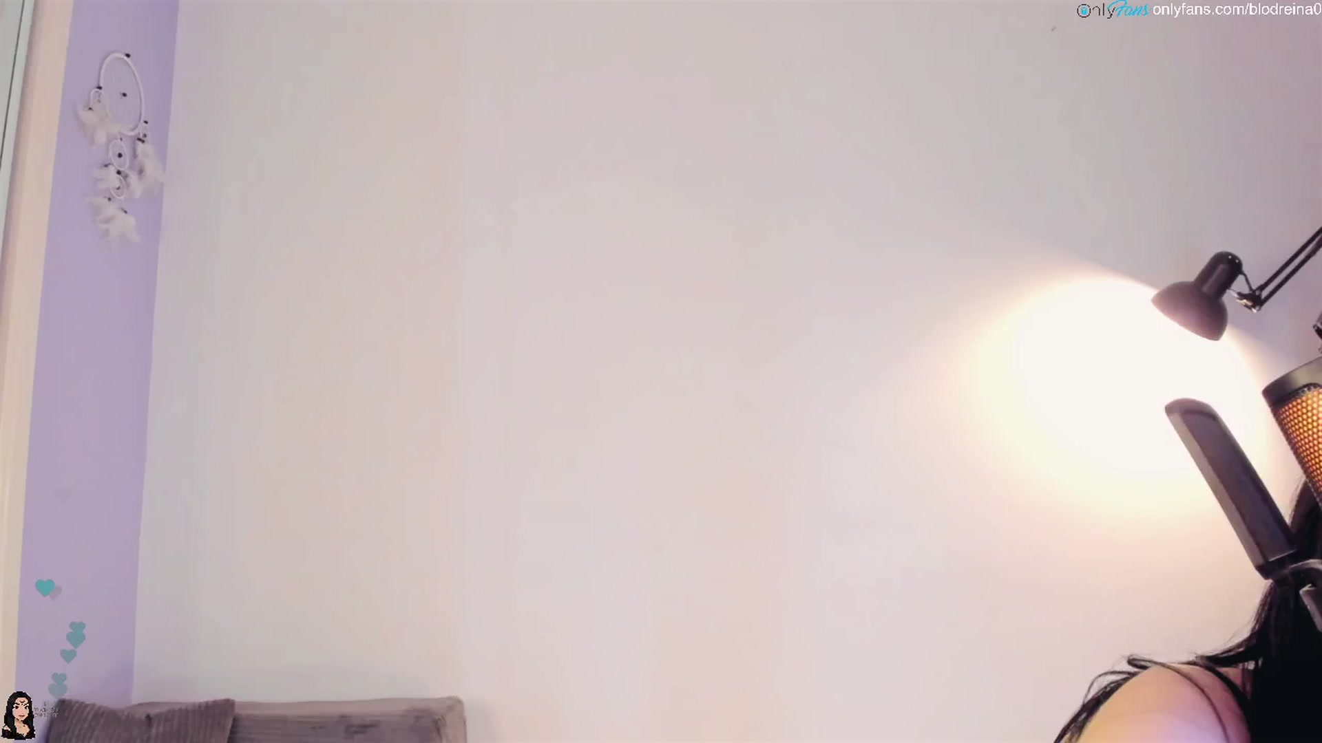 Gallery image thumbnail from Blodreina's myfreecams stream on, 08/28/2025, 24:01 image 5 of 20