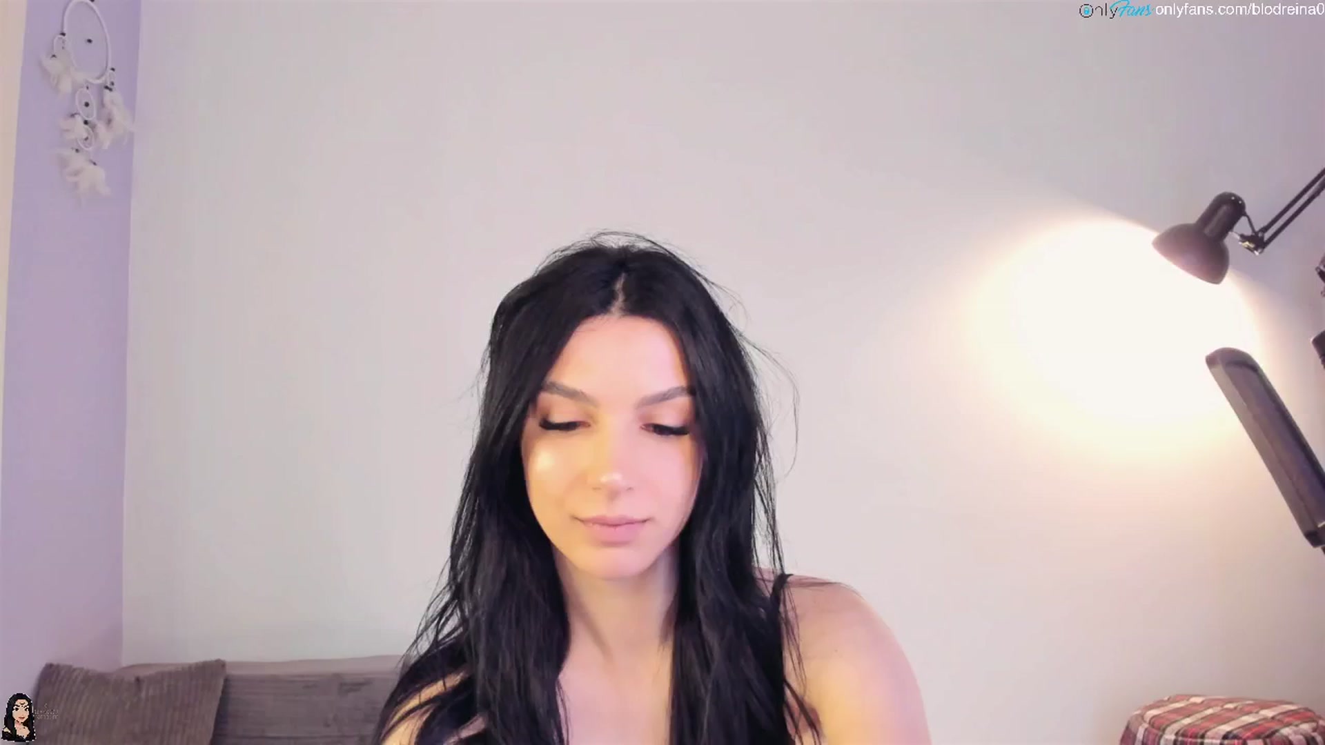 Gallery image thumbnail from Blodreina's myfreecams stream on, 08/28/2025, 24:01 image 6 of 20