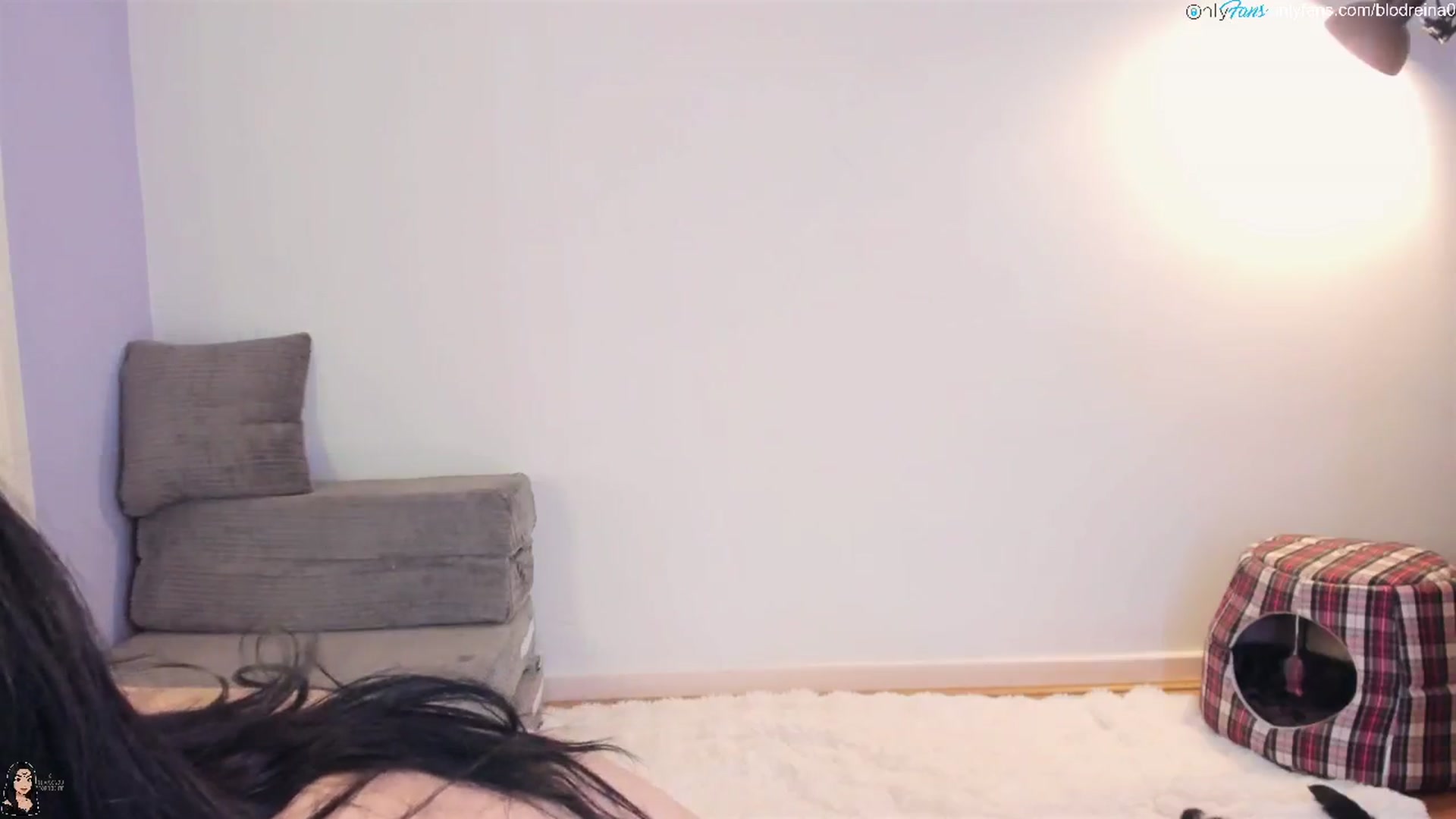 Gallery image thumbnail from Blodreina's myfreecams stream on, 08/30/2025, 03:10 image 10 of 20
