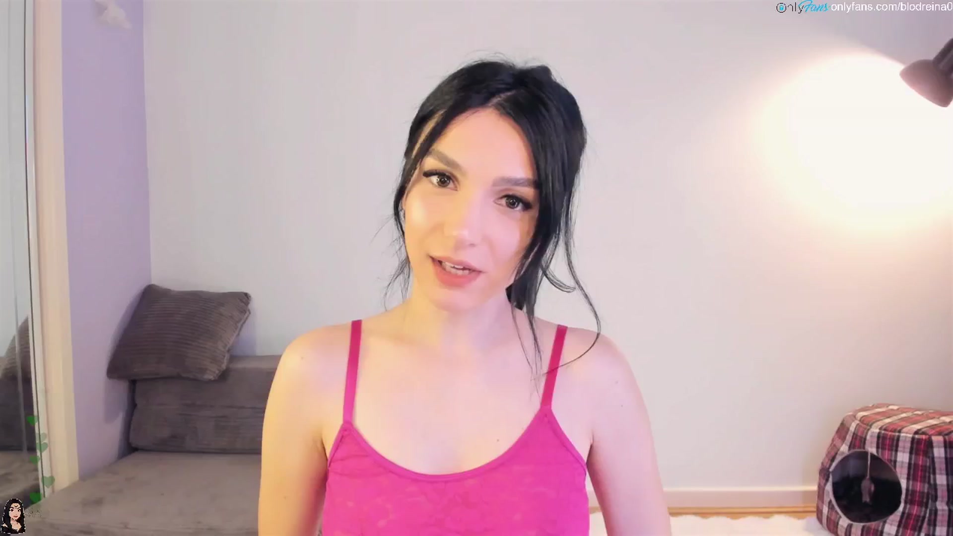 Gallery image thumbnail from Blodreina's myfreecams stream on, 08/31/2025, 01:01 image 5 of 20