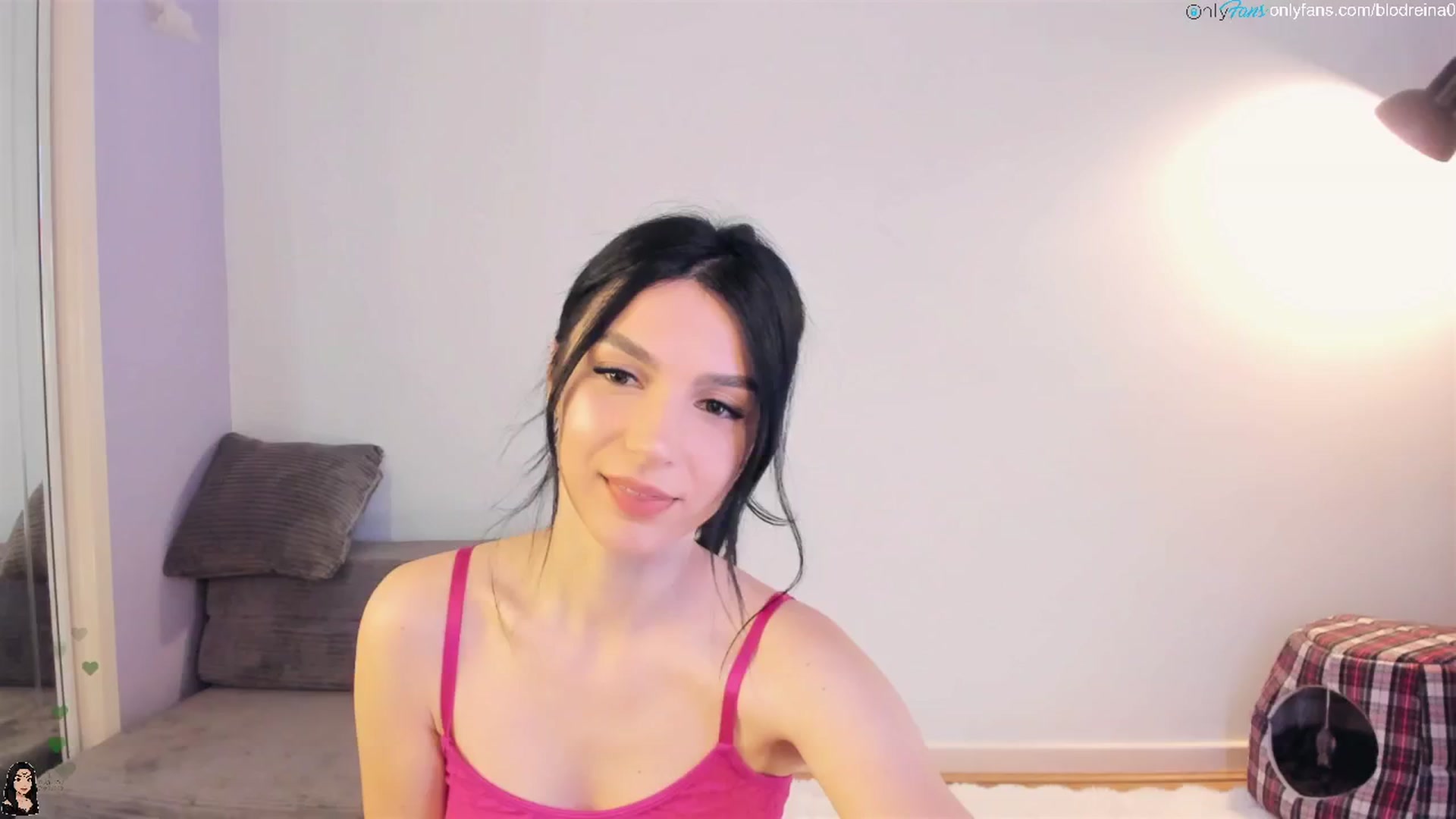 Gallery image thumbnail from Blodreina's myfreecams stream on, 08/31/2025, 01:01 image 3 of 20