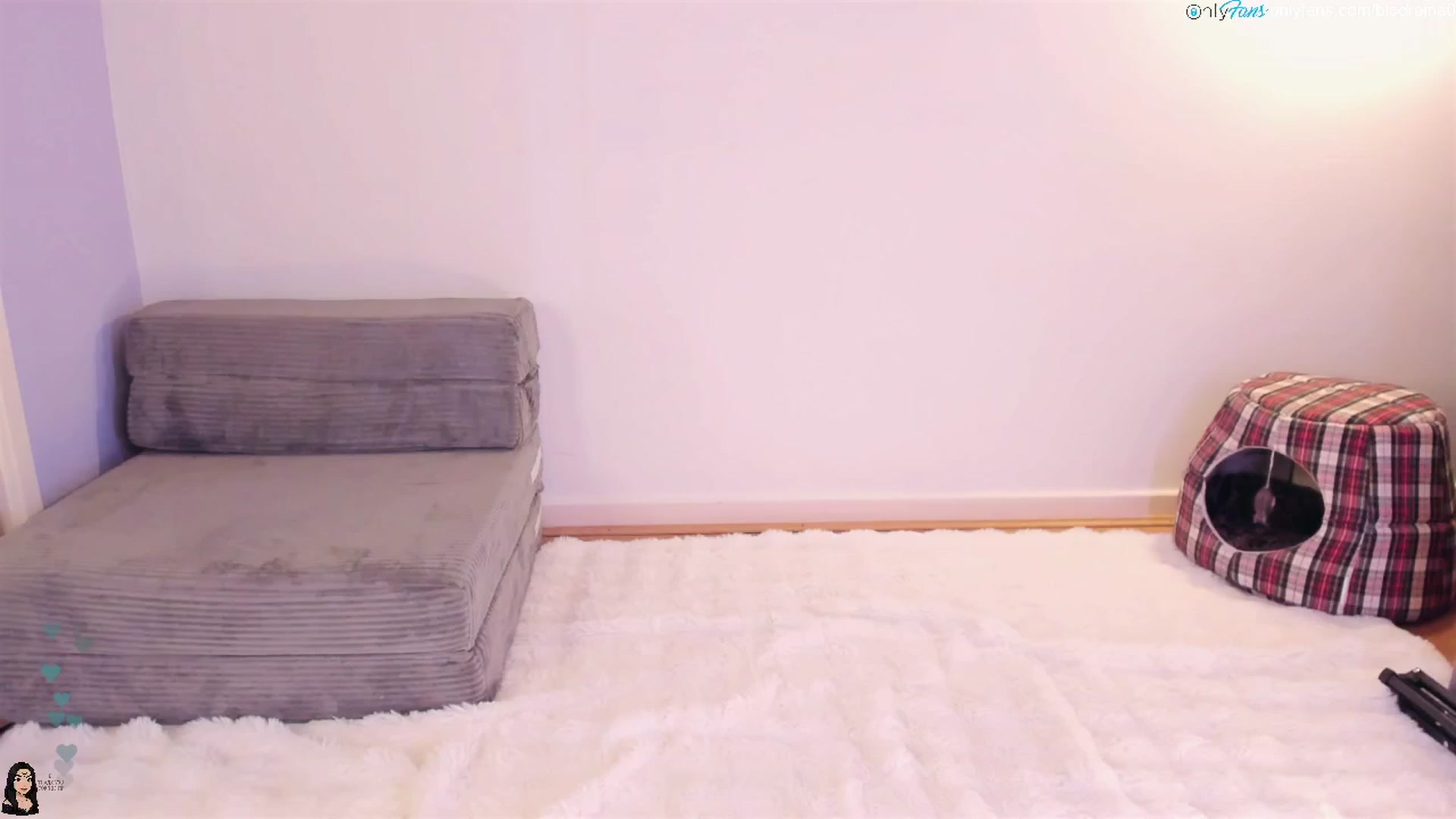 Gallery image thumbnail from Blodreina's myfreecams stream on, 09/07/2025, 24:03 image 3 of 20