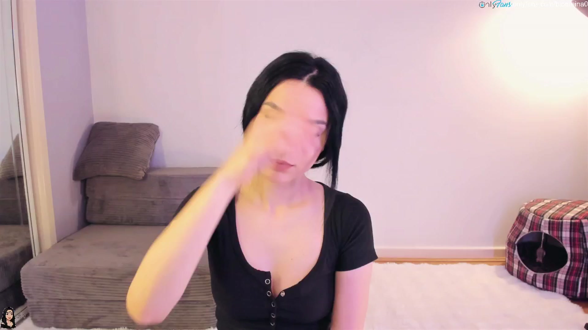 Gallery image thumbnail from Blodreina's myfreecams stream on, 09/20/2025, 02:53 image 5 of 20