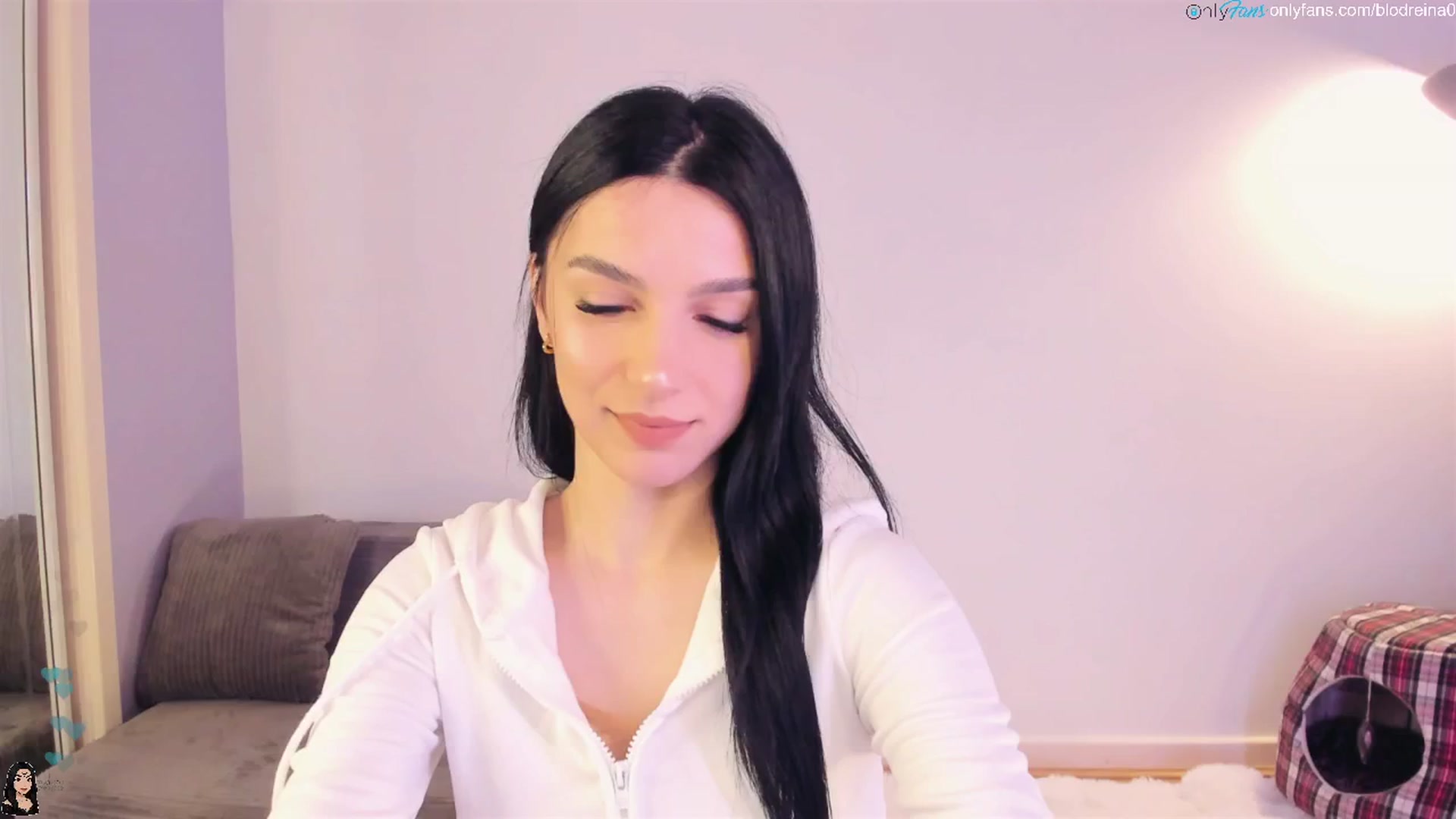 Gallery image thumbnail from Blodreina's myfreecams stream on, 09/29/2025, 01:06 image 2 of 20