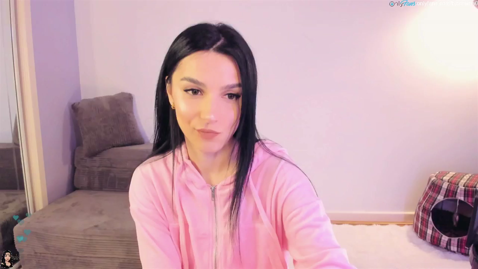 Gallery image thumbnail from Blodreina's myfreecams stream on, 10/02/2025, 02:09 image 1 of 20