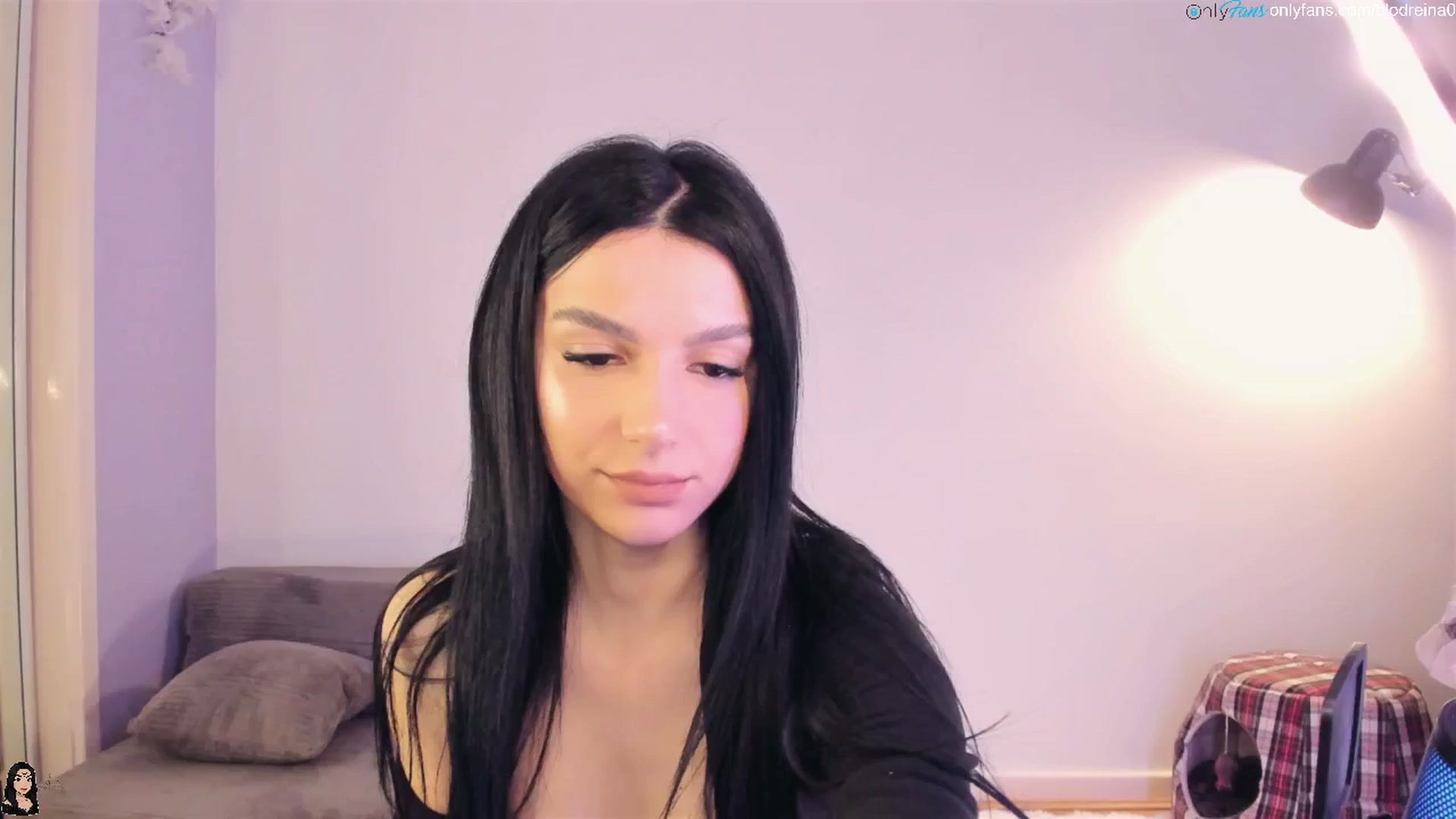 Gallery image thumbnail from Blodreina's myfreecams stream on, 10/03/2025, 02:10 image 11 of 20