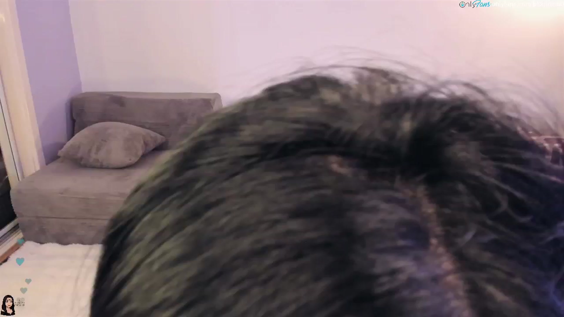 Gallery image thumbnail from Blodreina's myfreecams stream on, 10/03/2025, 02:10 image 8 of 20