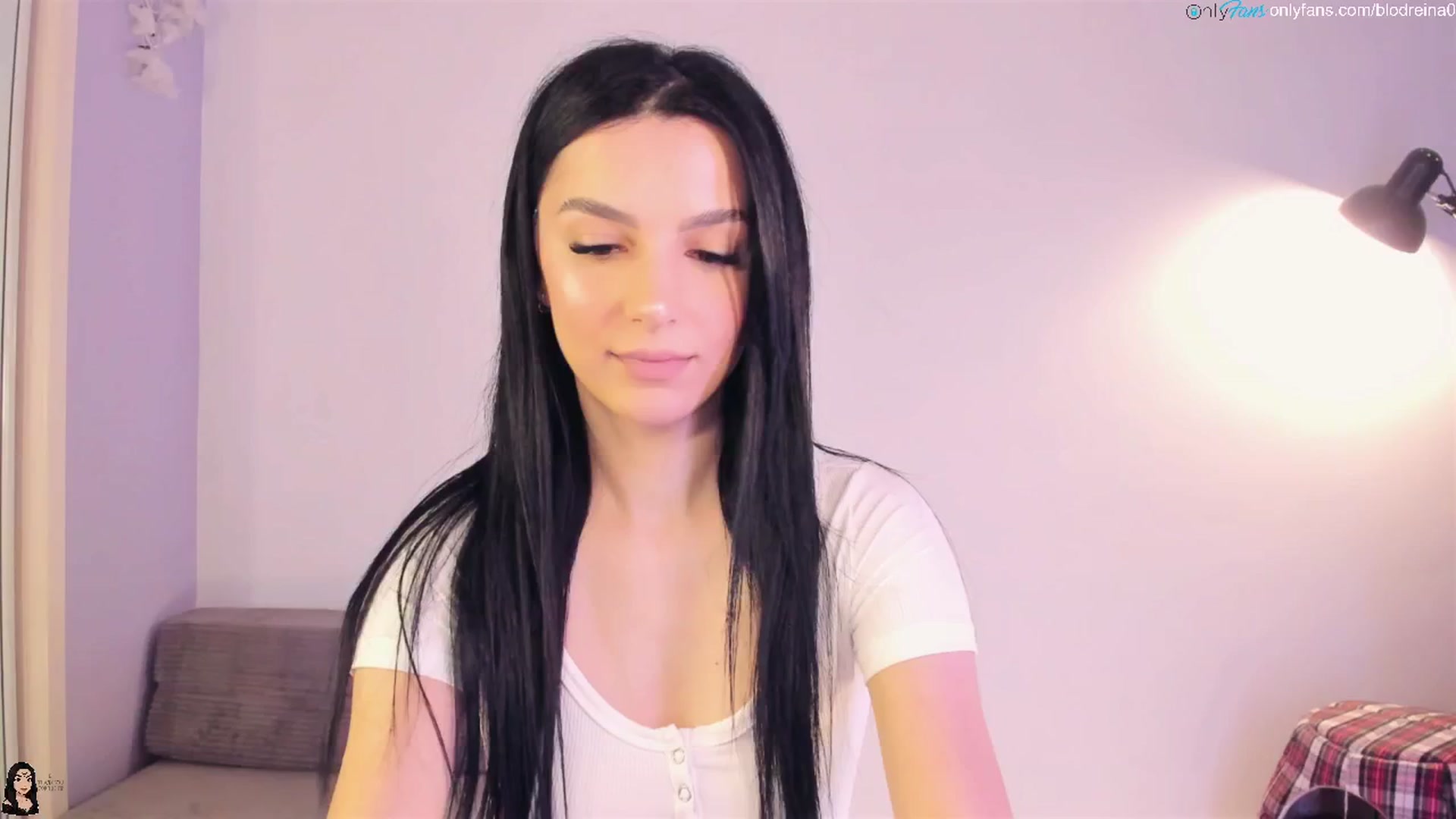 Gallery image thumbnail from Blodreina's myfreecams stream on, 10/09/2025, 01:06 image 2 of 20