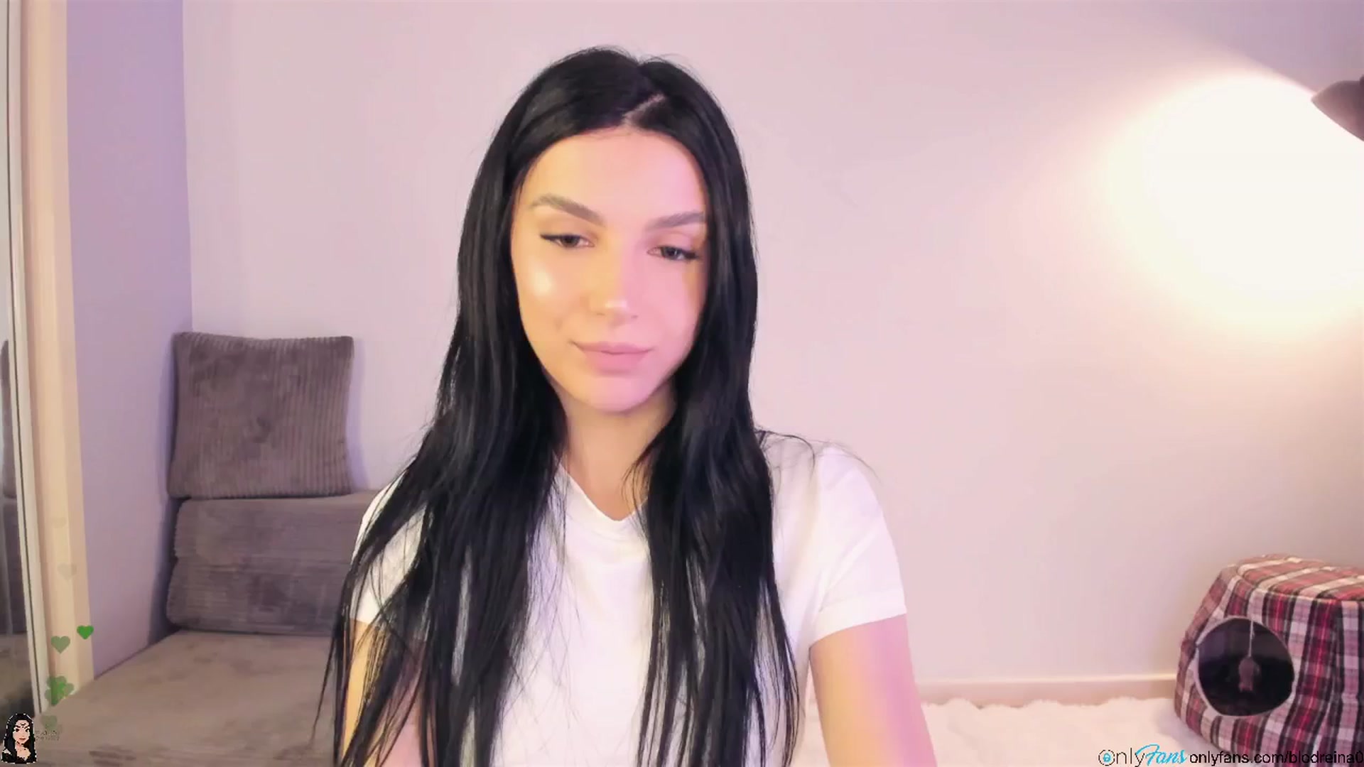 Gallery image thumbnail from Blodreina's myfreecams stream on, 10/25/2025, 02:10 image 1 of 20