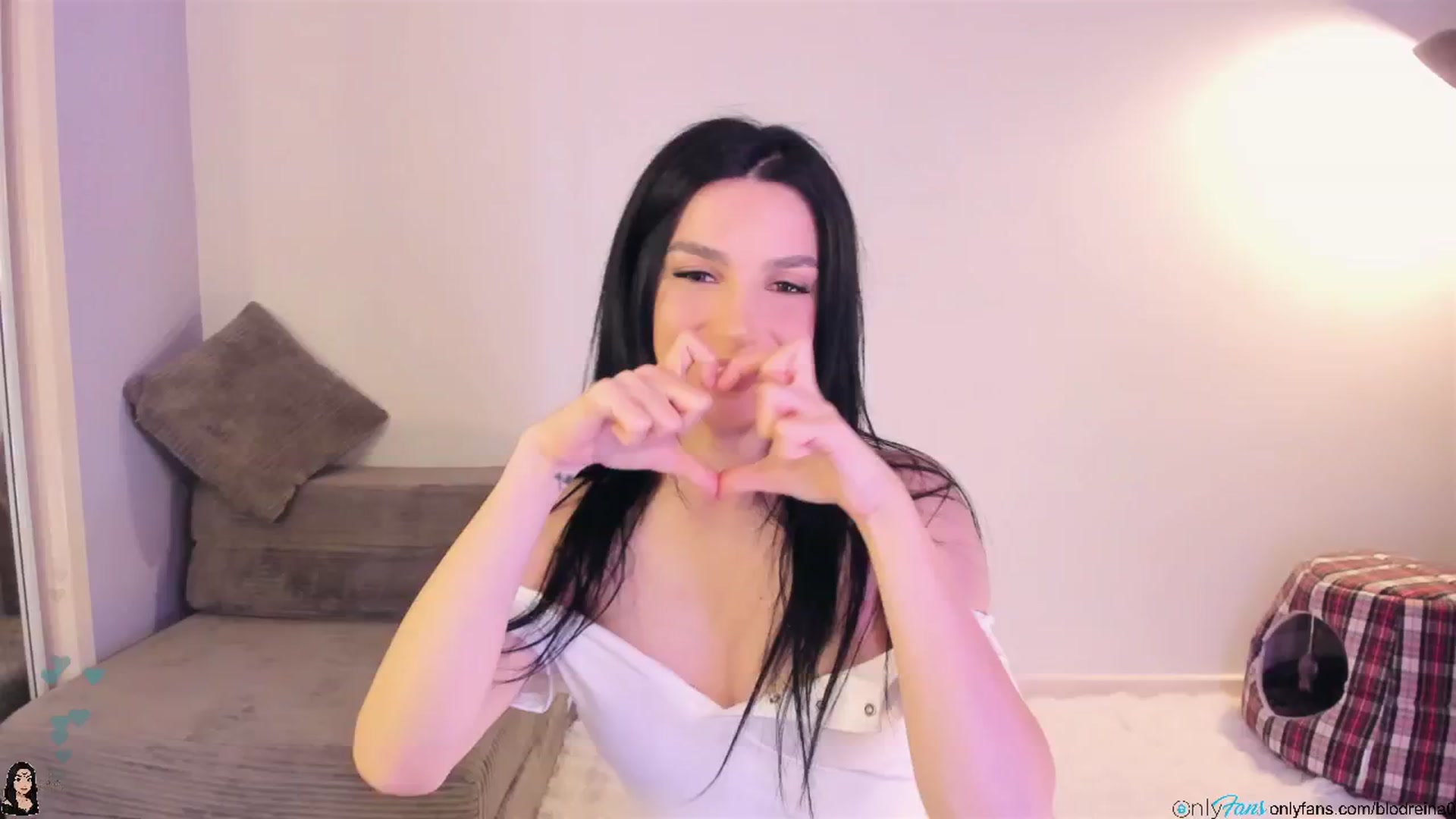 Gallery image thumbnail from Blodreina's myfreecams stream on, 10/26/2025, 02:31 image 11 of 20