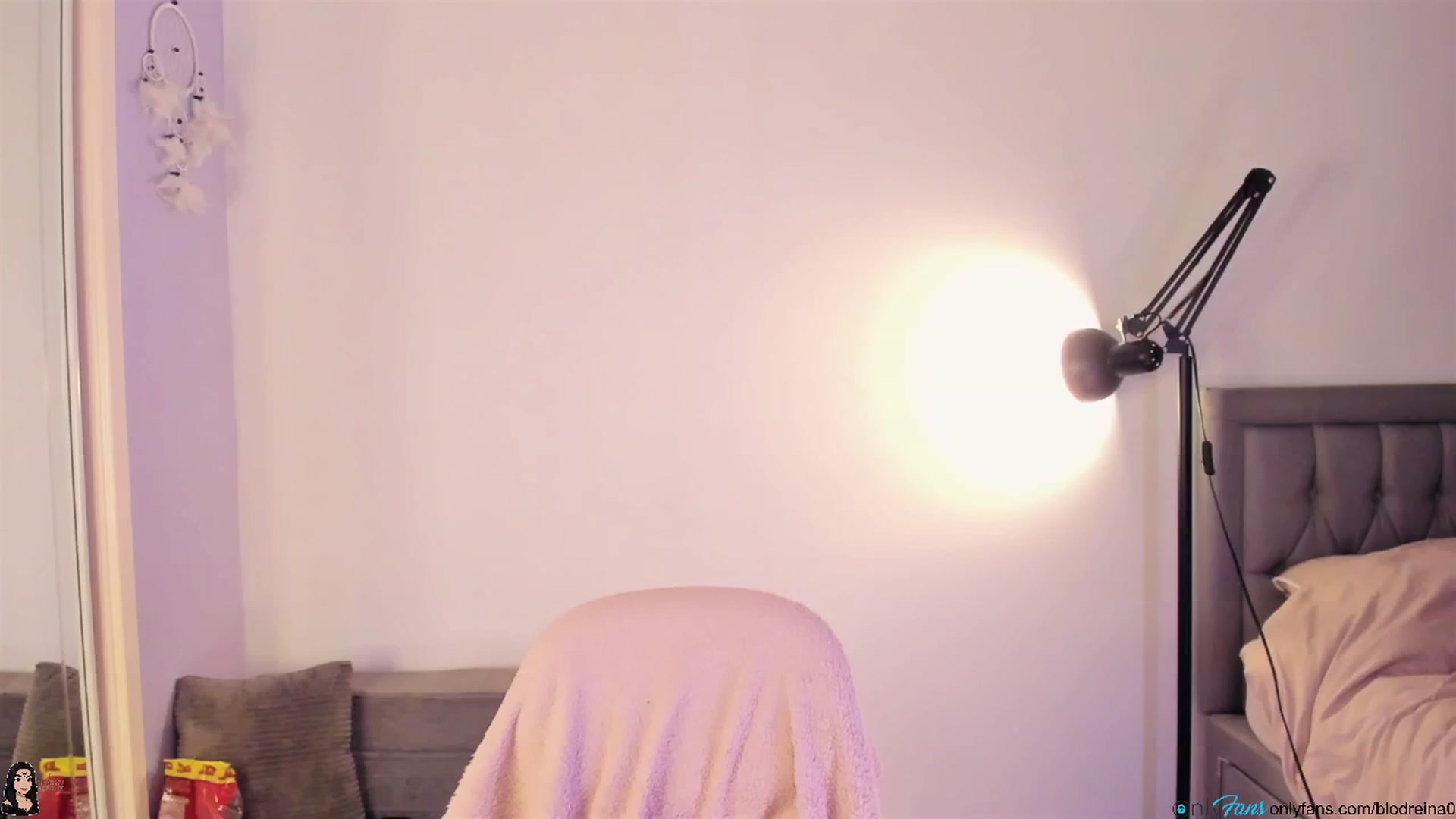 Gallery image thumbnail from Blodreina's myfreecams stream on, 11/23/2025, 24:03 image 5 of 20