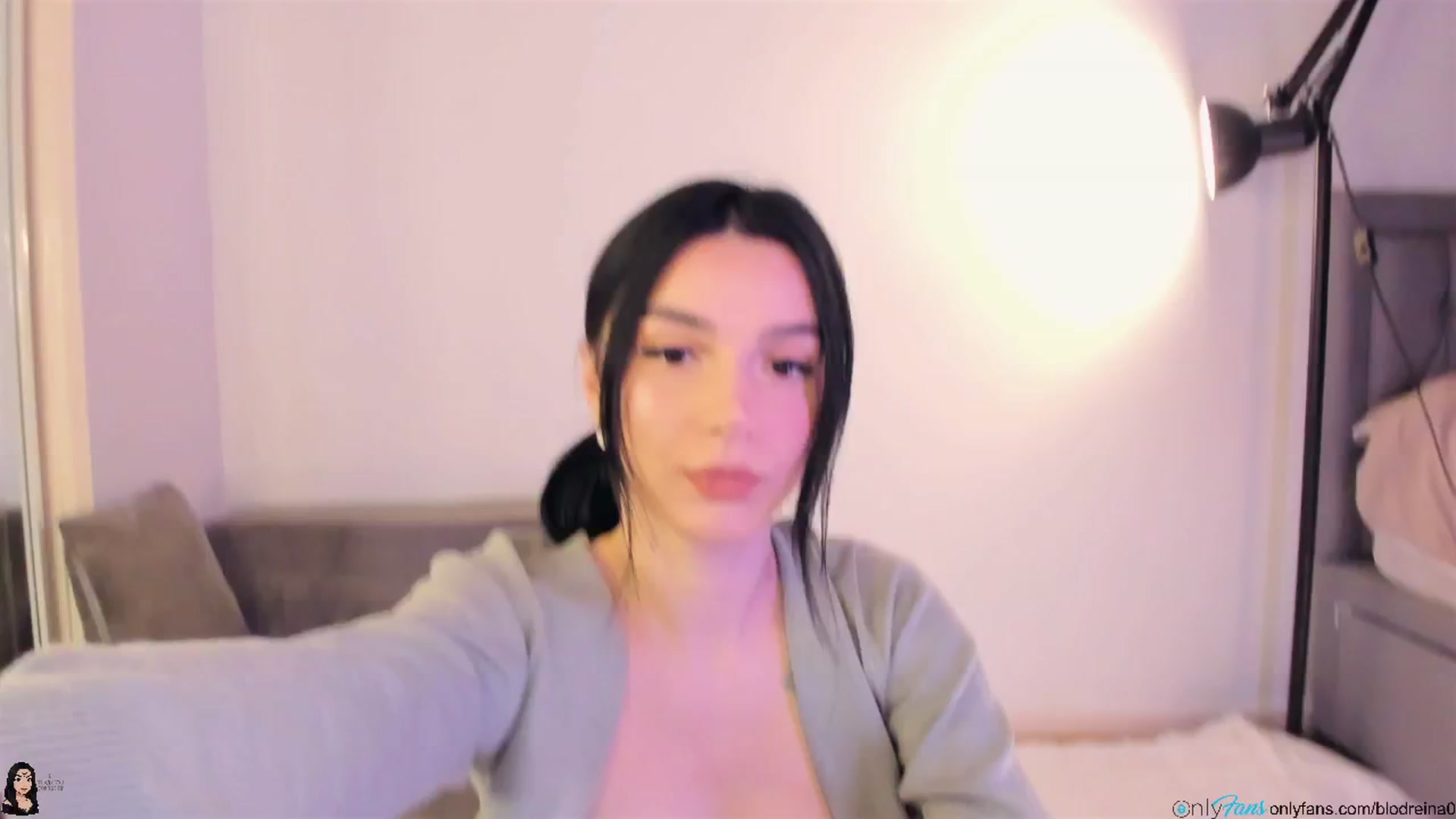 Gallery image thumbnail from Blodreina's myfreecams stream on, 12/05/2025, 24:02 image 1 of 20