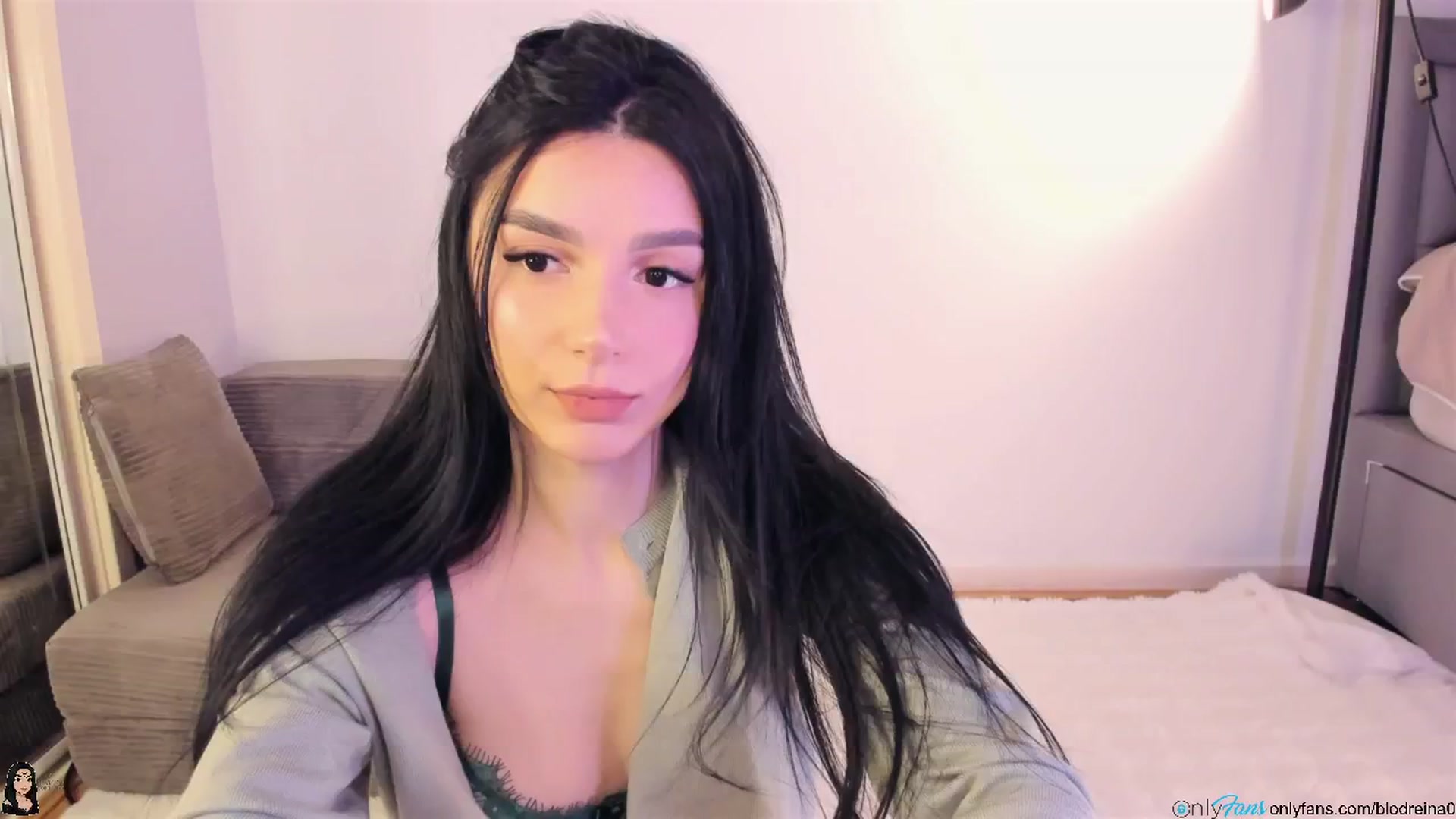 Gallery image thumbnail from Blodreina's myfreecams stream on, 12/05/2025, 24:02 image 7 of 20