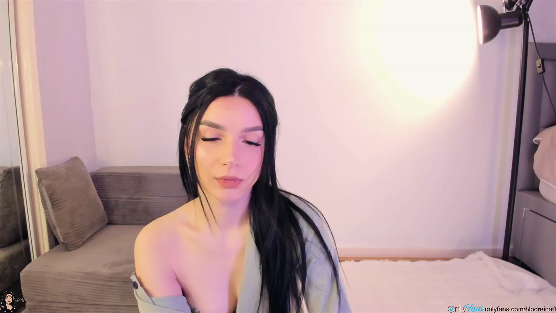 Gallery image thumbnail from Blodreina's myfreecams stream on, 12/05/2025, 24:02 image 11 of 20