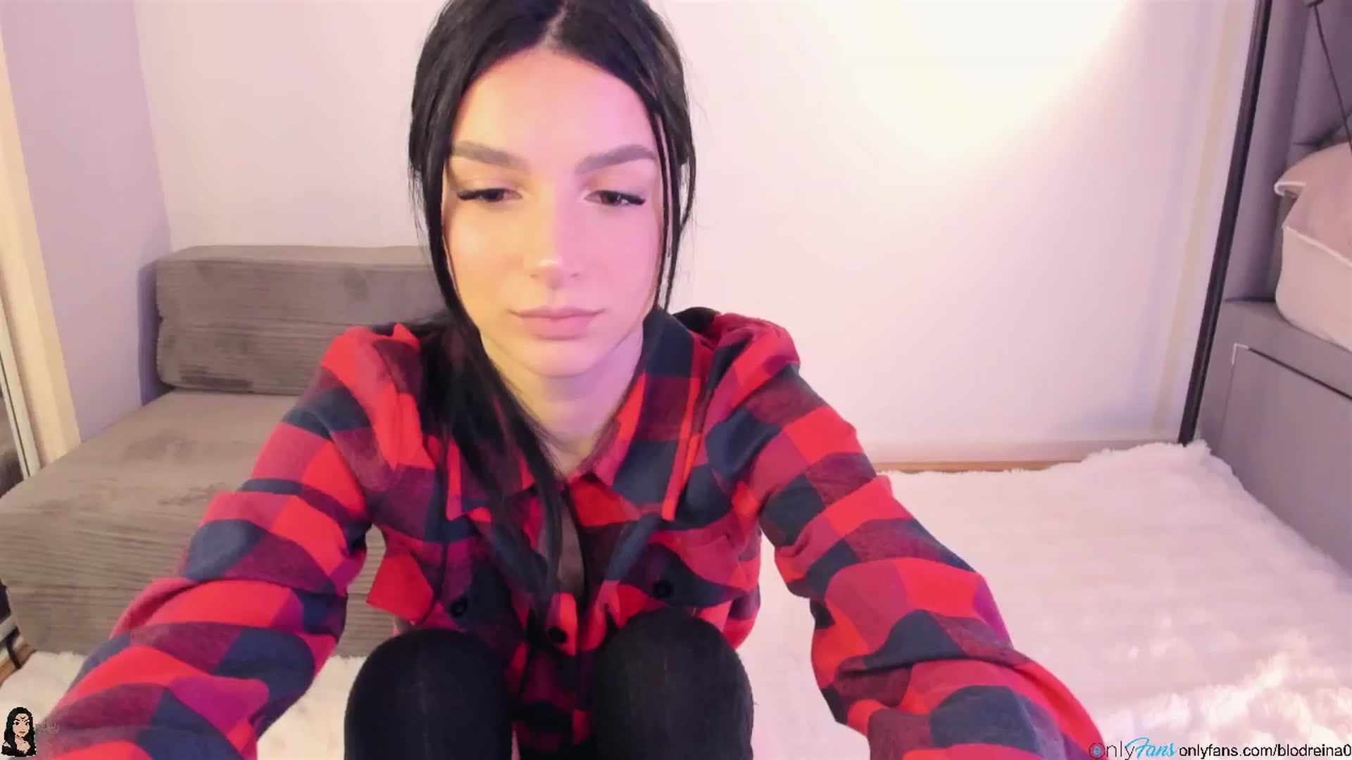 Gallery image thumbnail from Blodreina's myfreecams stream on, 12/07/2025, 02:43 image 5 of 20