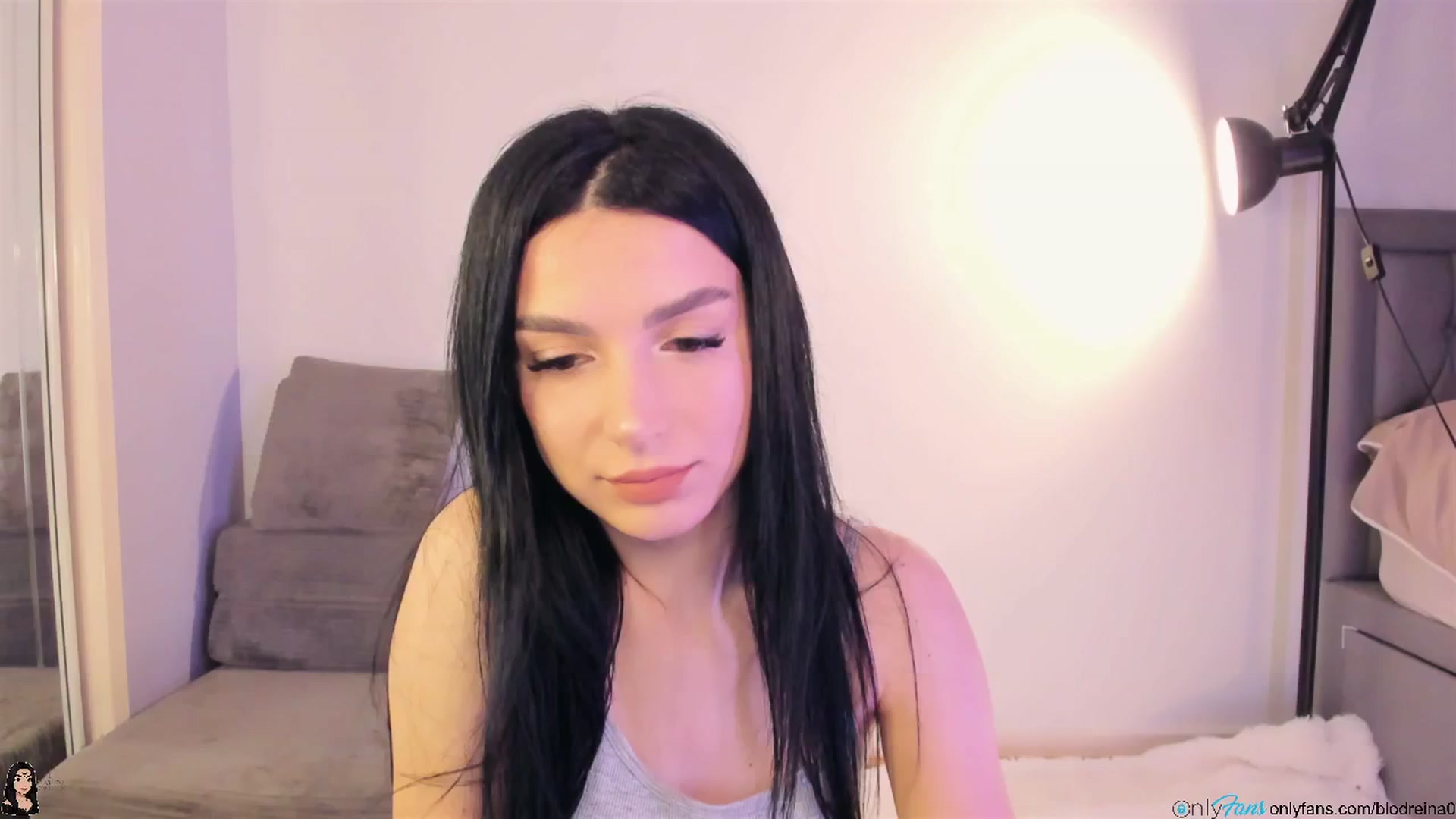 Gallery image thumbnail from Blodreina's myfreecams stream on, 12/09/2025, 24:59 image 8 of 20