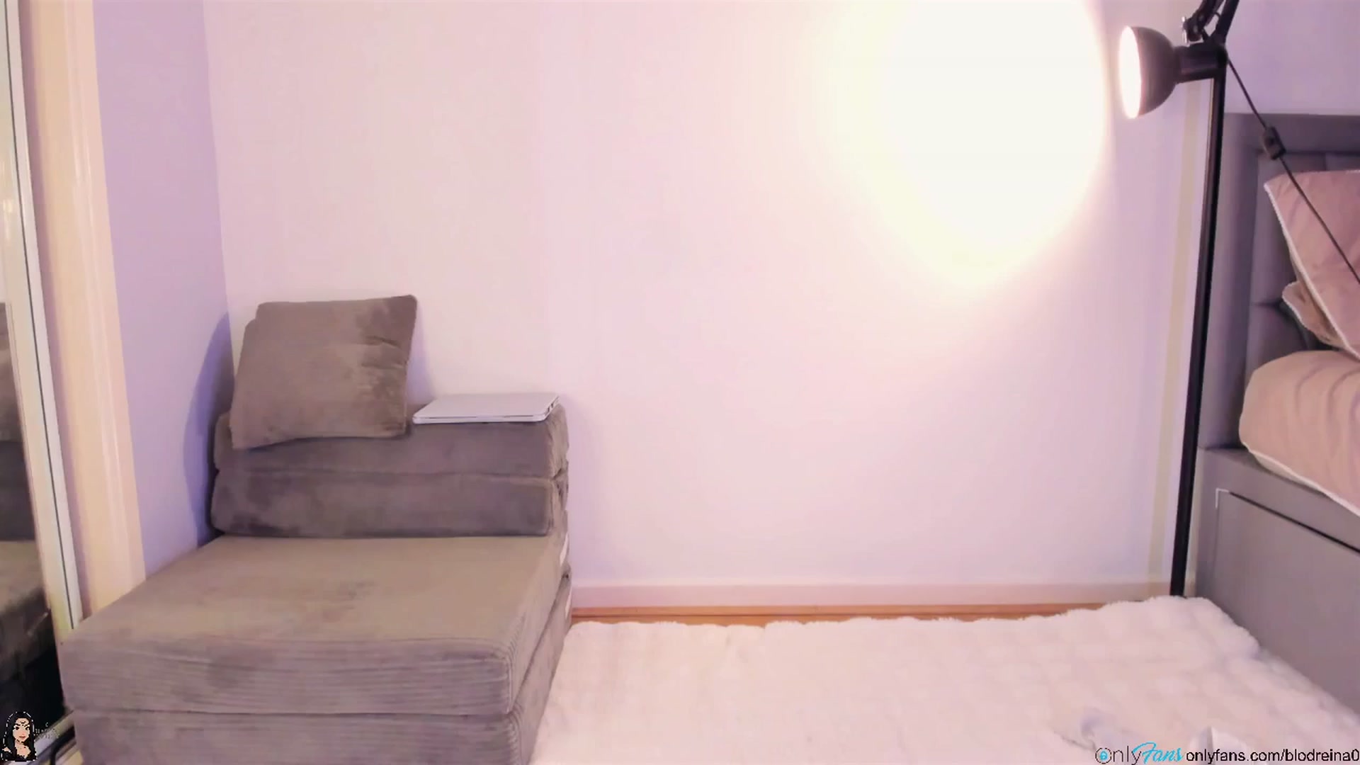 Gallery image thumbnail from Blodreina's myfreecams stream on, 12/11/2025, 02:35 image 15 of 20