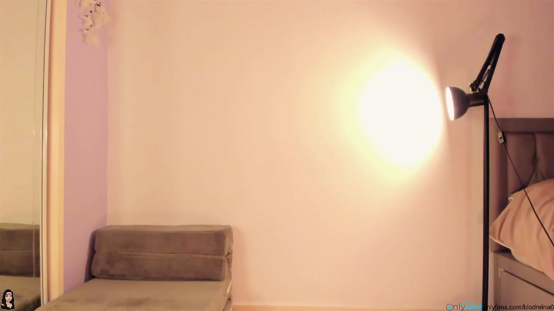 Gallery image thumbnail from Blodreina's myfreecams stream on, 12/13/2025, 03:32 image 6 of 20