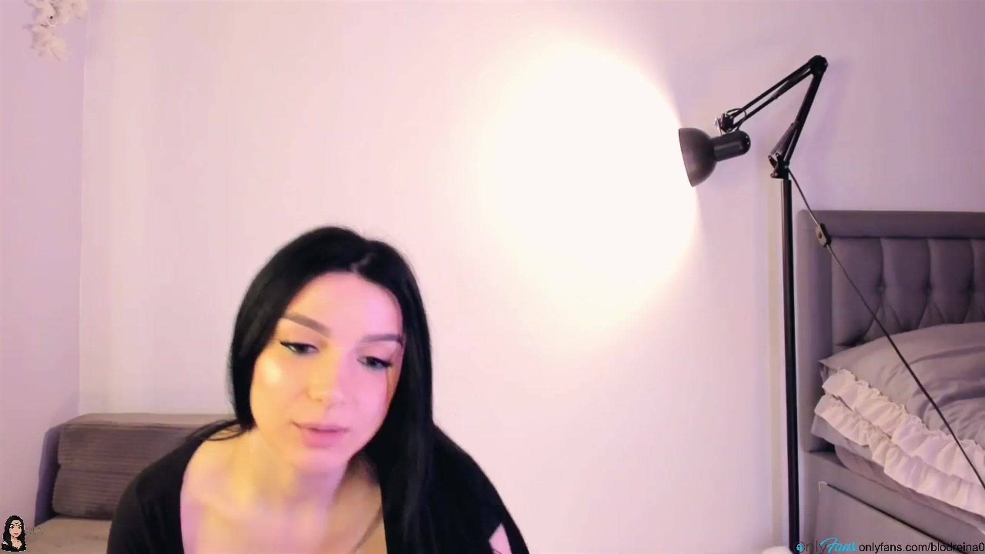 Gallery image thumbnail from Blodreina's myfreecams stream on, 01/05/2026, 04:59 image 12 of 20