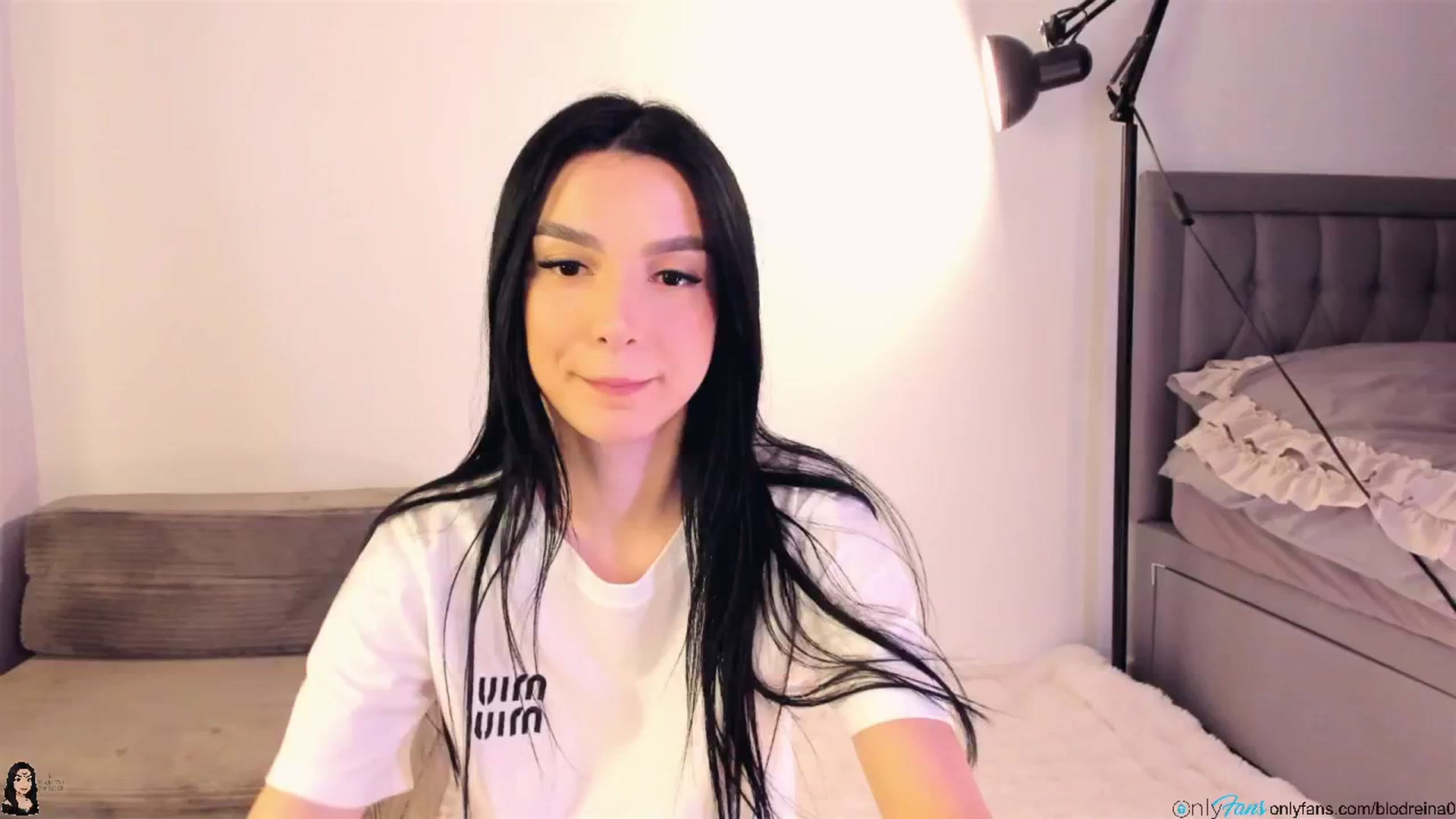 Gallery image thumbnail from Blodreina's myfreecams stream on, 01/09/2026, 01:51 image 18 of 20