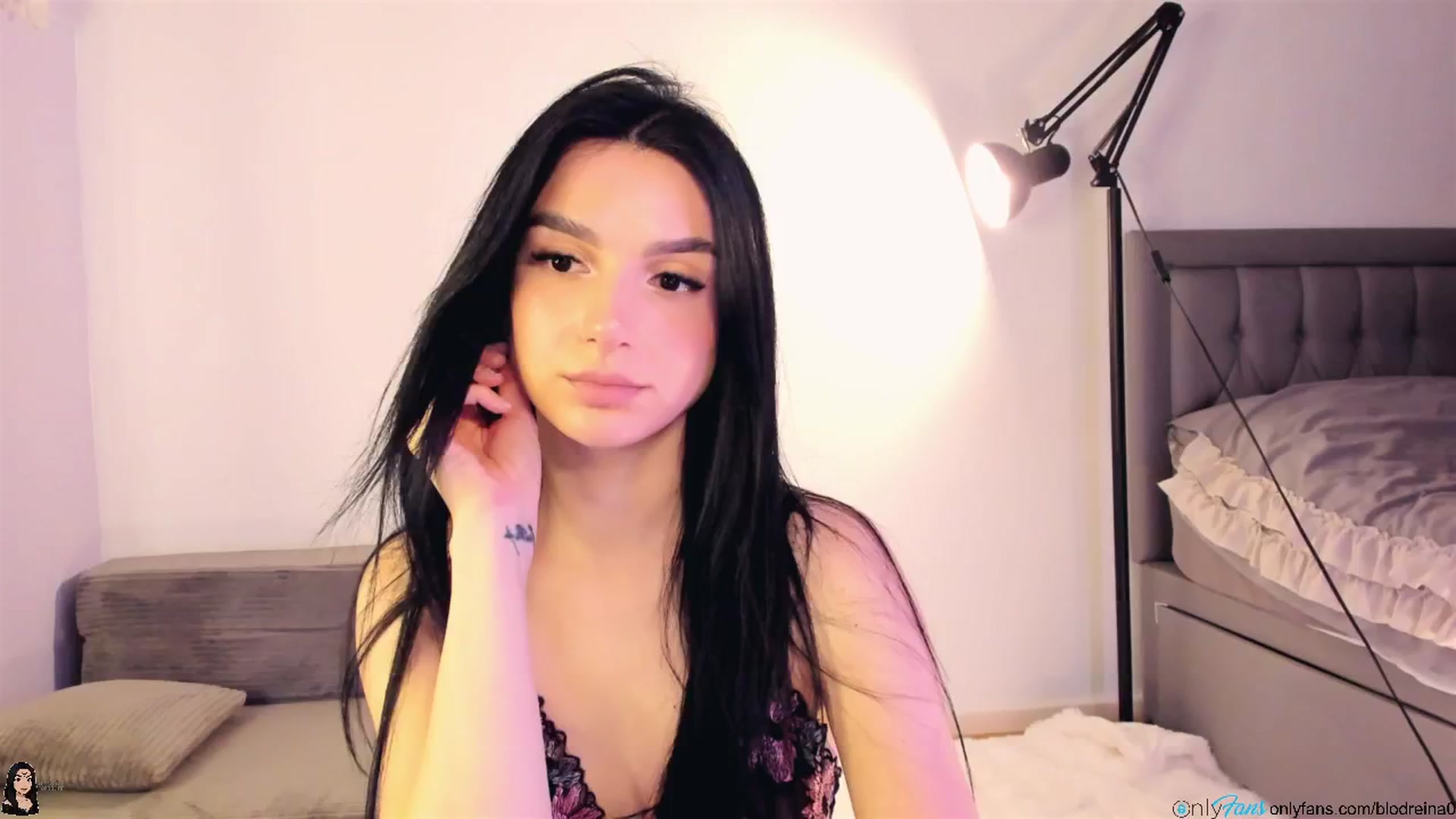 Gallery image thumbnail from Blodreina's myfreecams stream on, 01/15/2026, 05:09 image 20 of 20