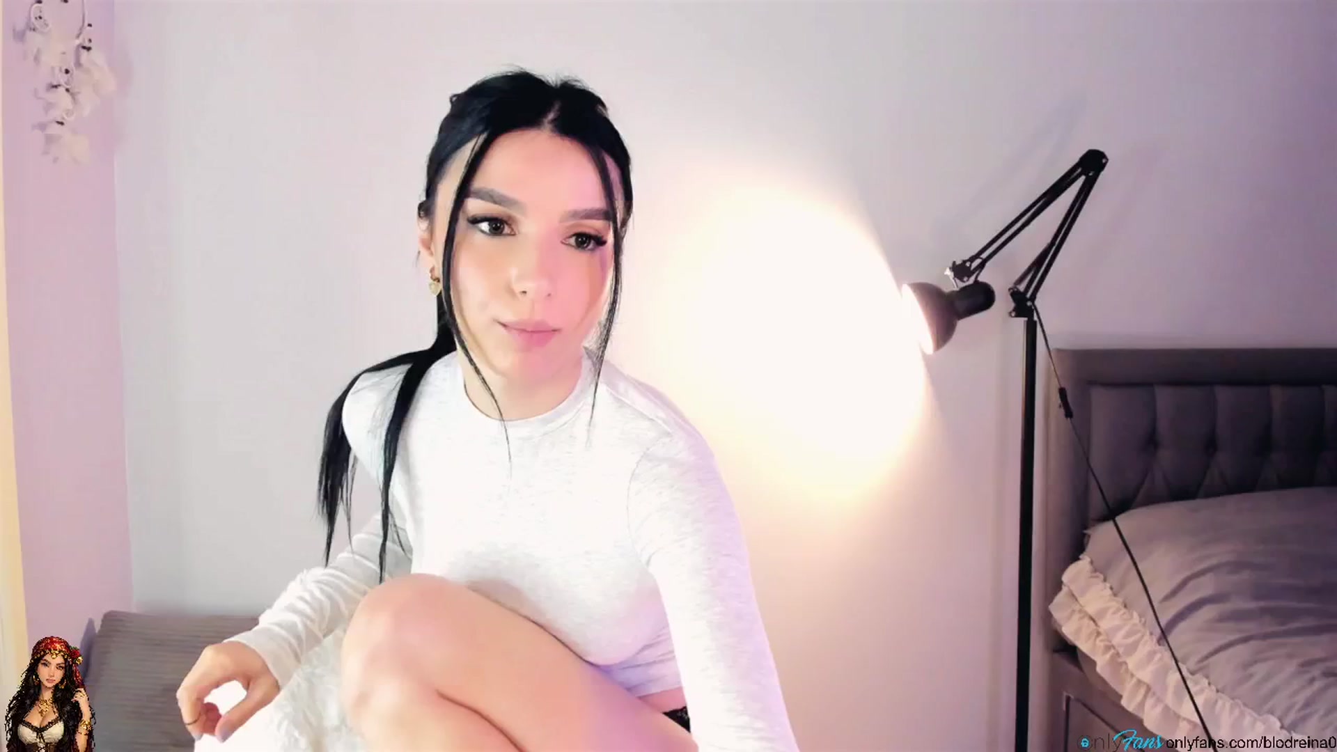 Gallery image thumbnail from Blodreina's myfreecams stream on, 01/16/2026, 05:18 image 5 of 20
